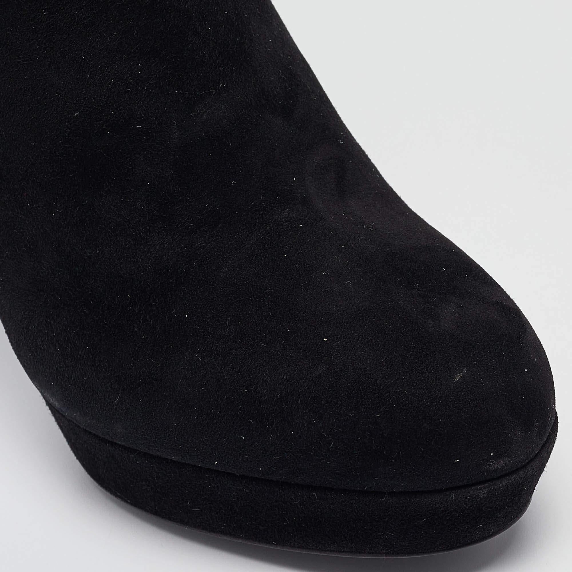 Loriblu Schwarze knielange Stiefel aus Wildleder mit Manschettenstickerei Größe 37,5 im Angebot 3