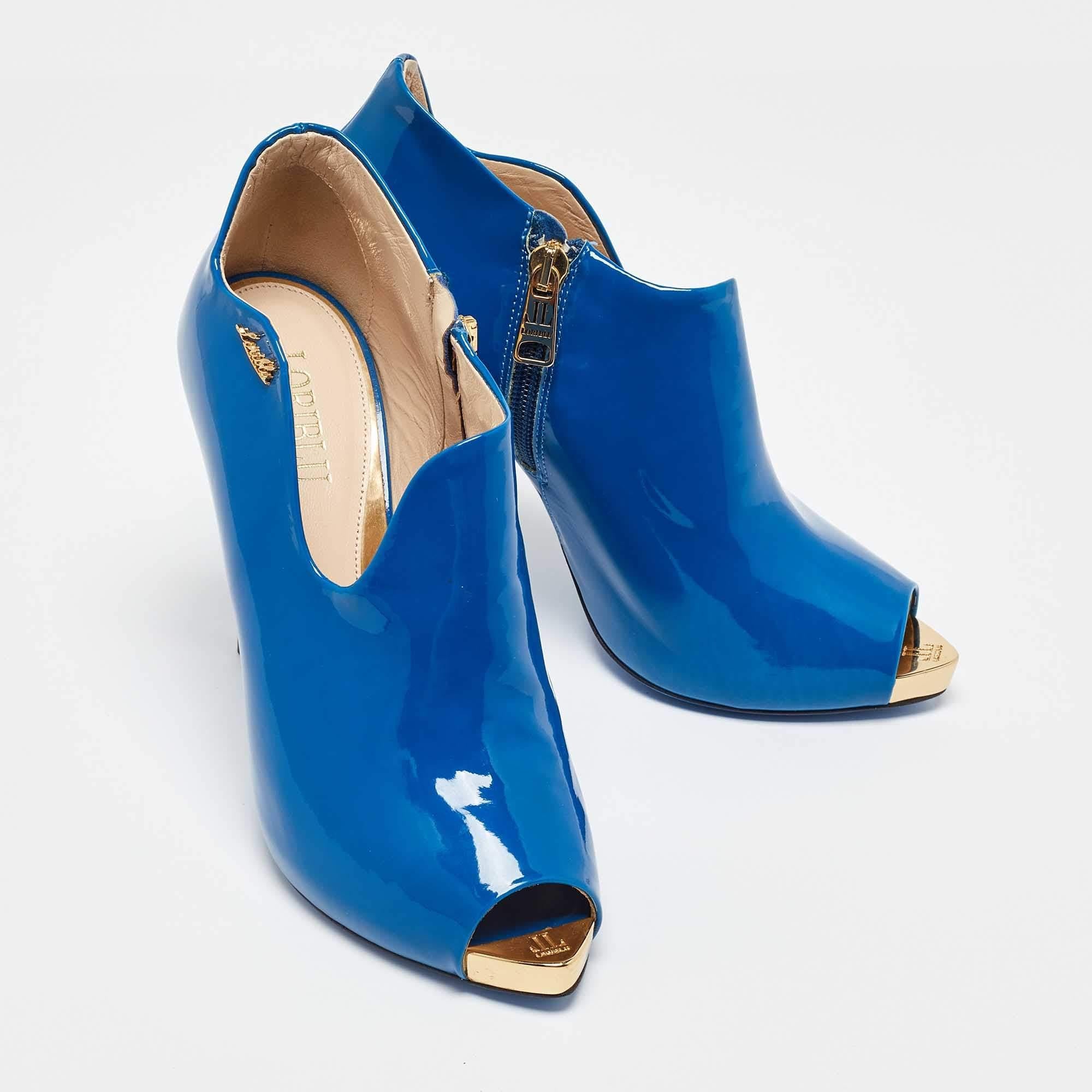 Bottines Loriblu en cuir verni bleu avec fermeture éclair, taille 36 Excellent état - En vente à Dubai, Al Qouz 2