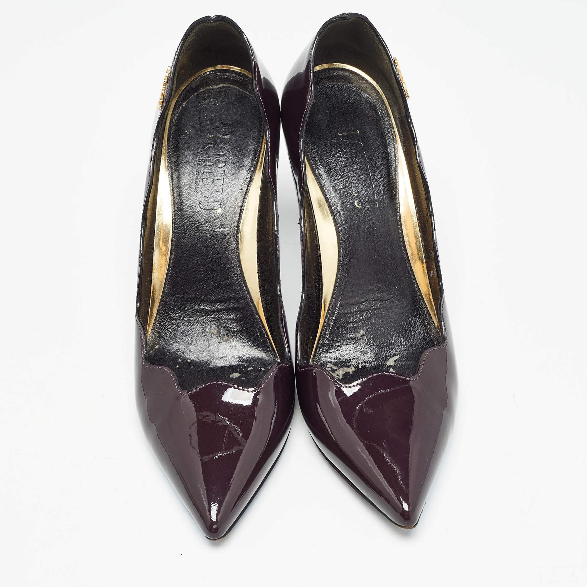 Noir Loriblu Escarpins à bout pointu en cuir verni brun foncé Taille 35 en vente