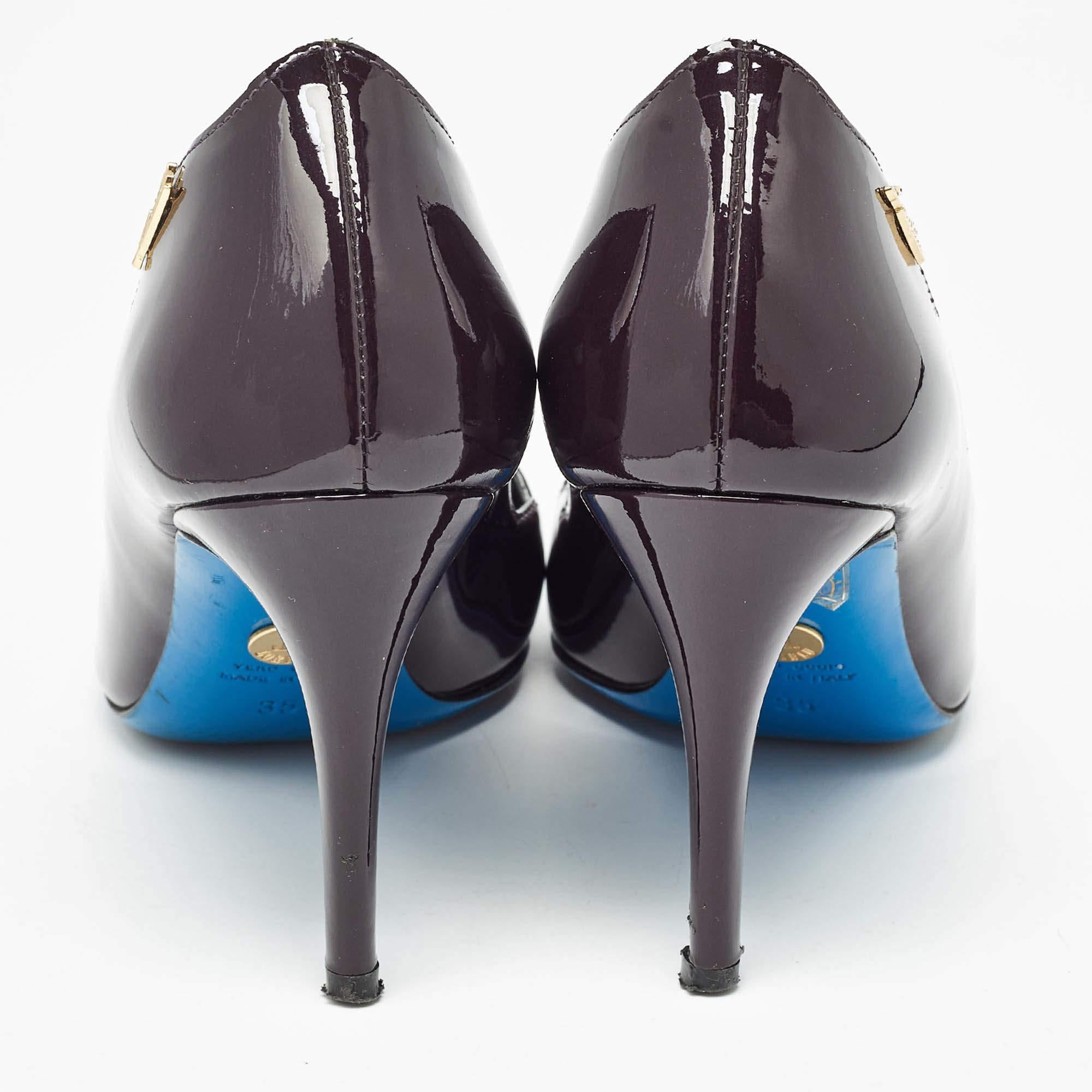 Loriblu Escarpins à bout pointu en cuir verni brun foncé Taille 35 Pour femmes en vente