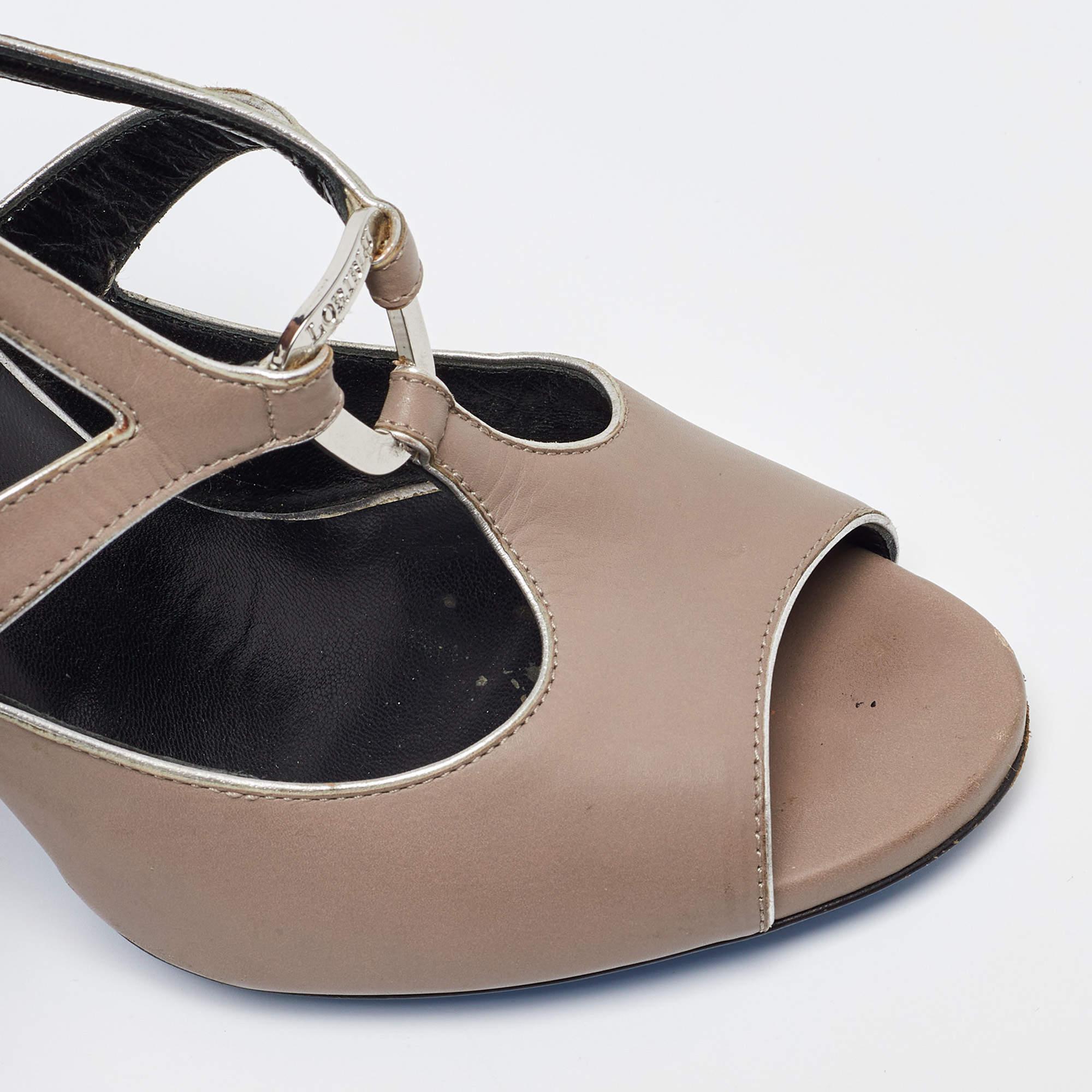 Loriblu Grey Leather Ankle Strap Sandals Size 39 For Sale 3