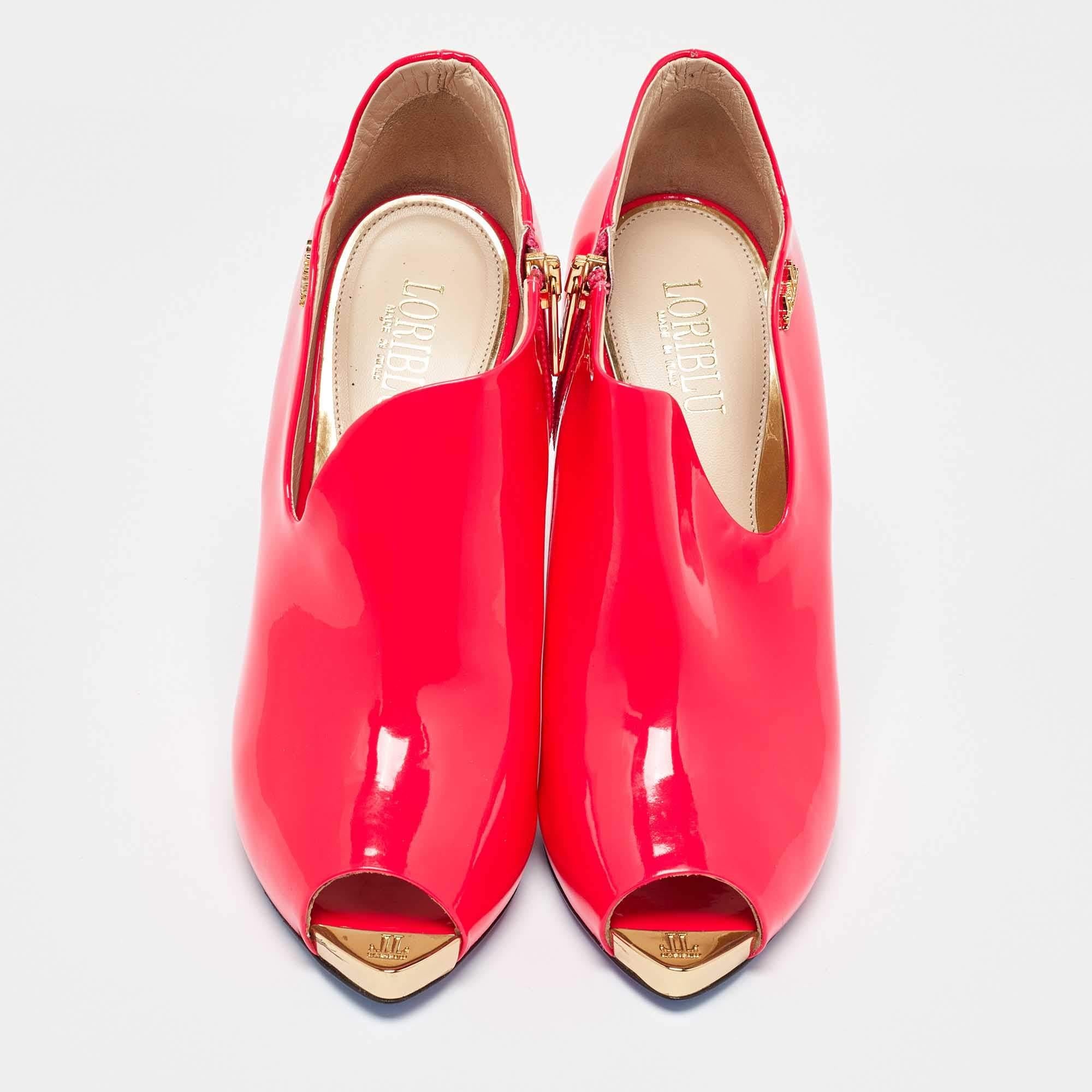 Rose Bottines Loriblu roses en cuir verni avec fermeture éclair, taille 37 en vente