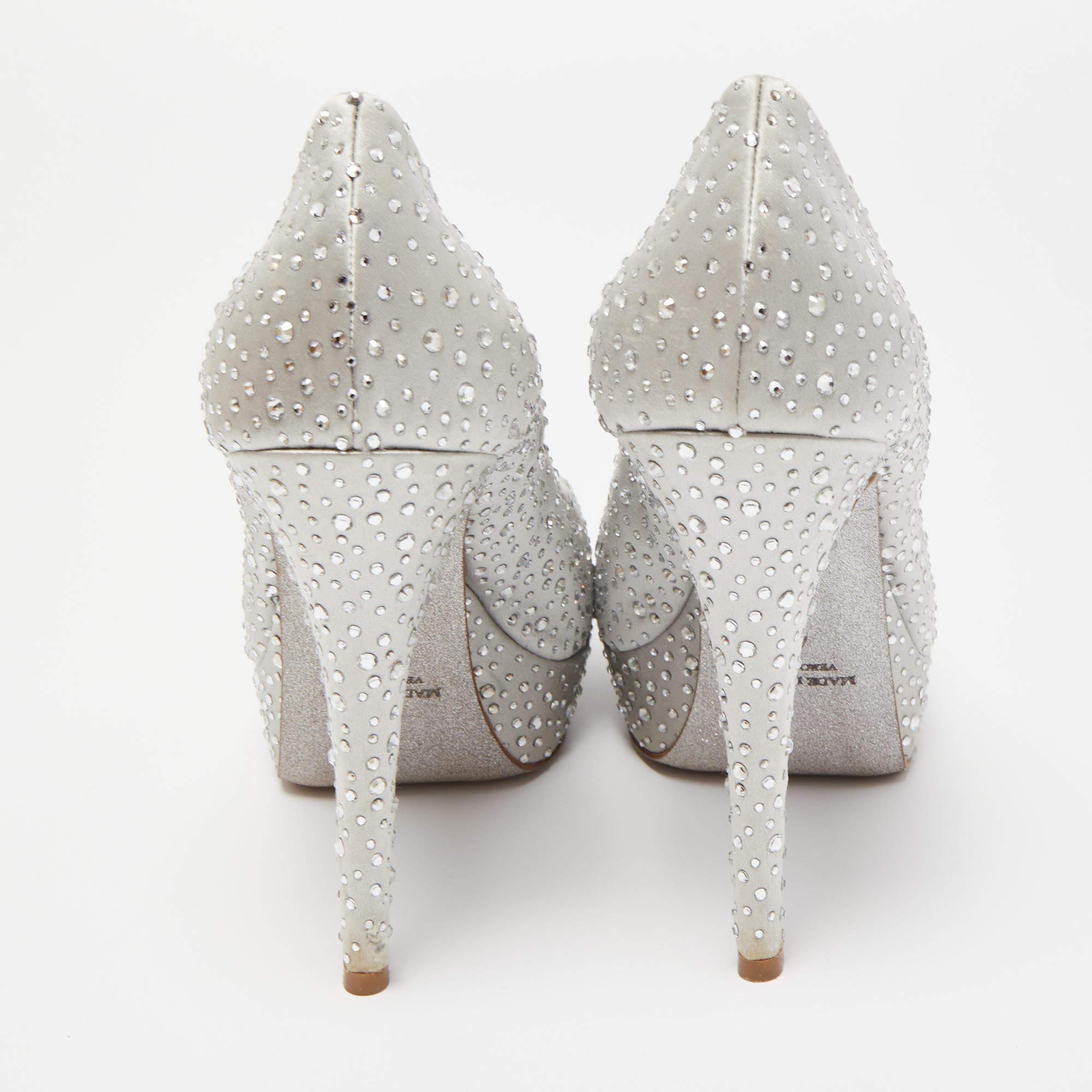 Loriblu Silver Satin Crystal Embellished Peep Toe Platform Pumps Size 40 For Sale 1