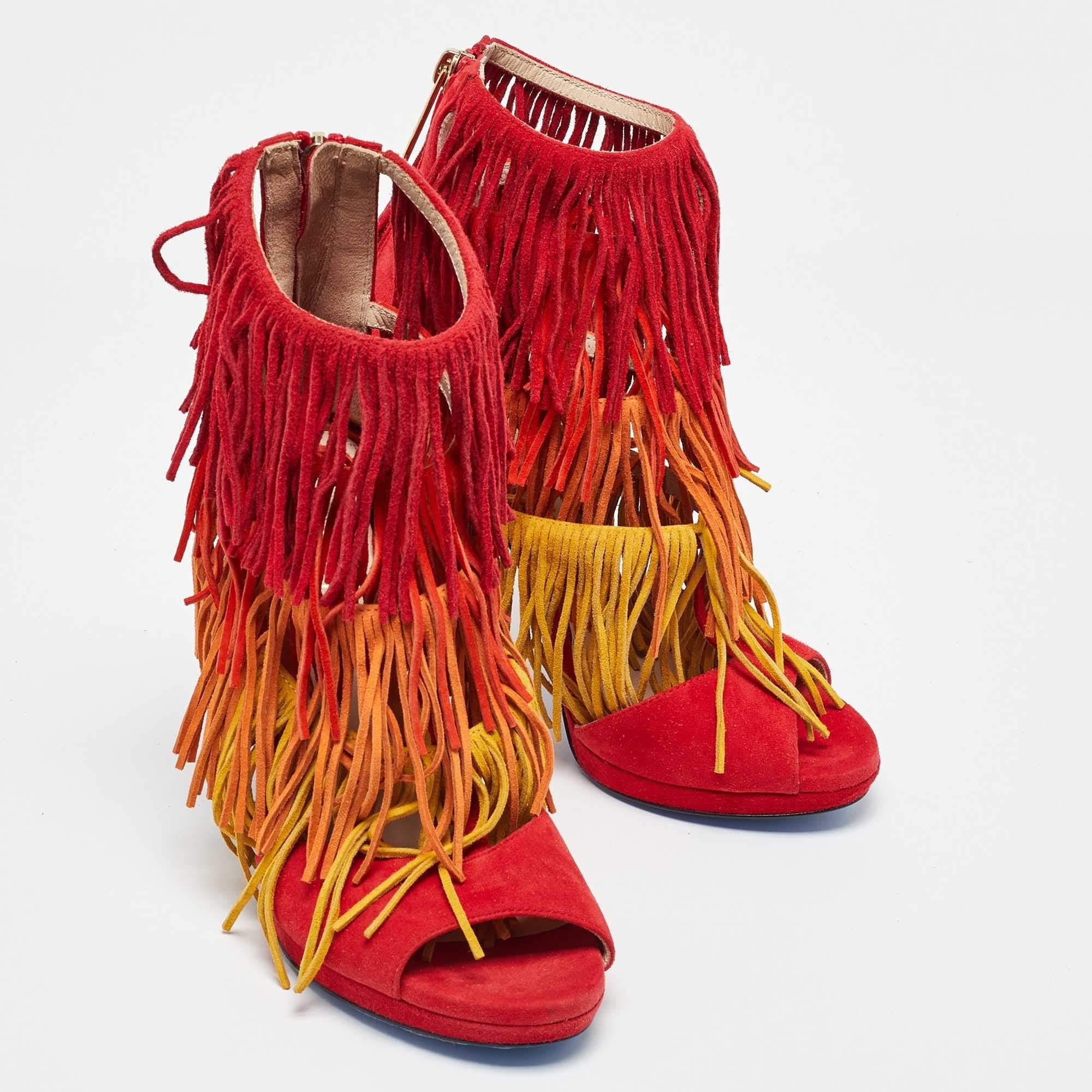 Loriblu Tri Color Suede Fringe Detailed Ankle Strap Sandals  Size 36.5 In New Condition For Sale In Dubai, Al Qouz 2