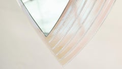 L'Origine du Monde Medium Powder Pink Miroir d'art mural contemporain