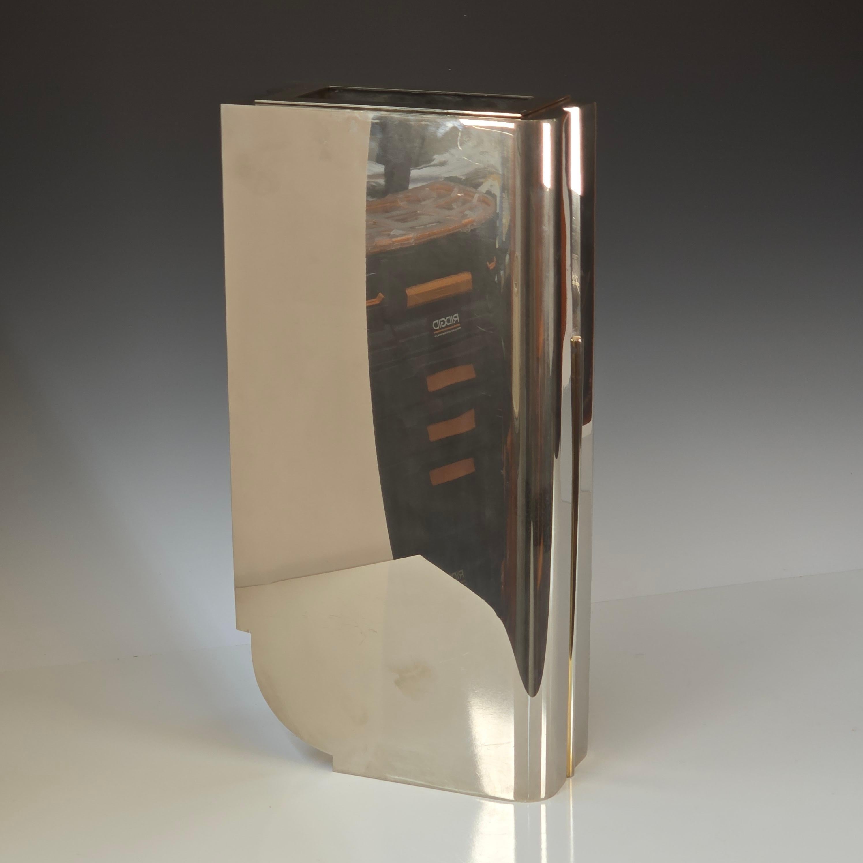 Vaso architettonico di Lorin Marsh in vendita 1