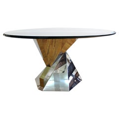 Lorin Marsh Mesa de comedor moderna con base cromada y tapa de cristal