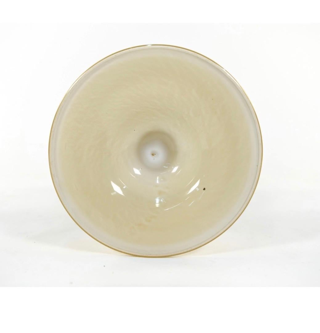 Italienische Murano-Kunstglas-Muschelgefäß mit Deckel und Goldfleck von Lorin Marsh Seguso im Angebot 4