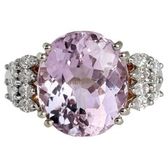Lorique Pink Kunzite and Diamond 18 Carat Gold Cocktail Ring