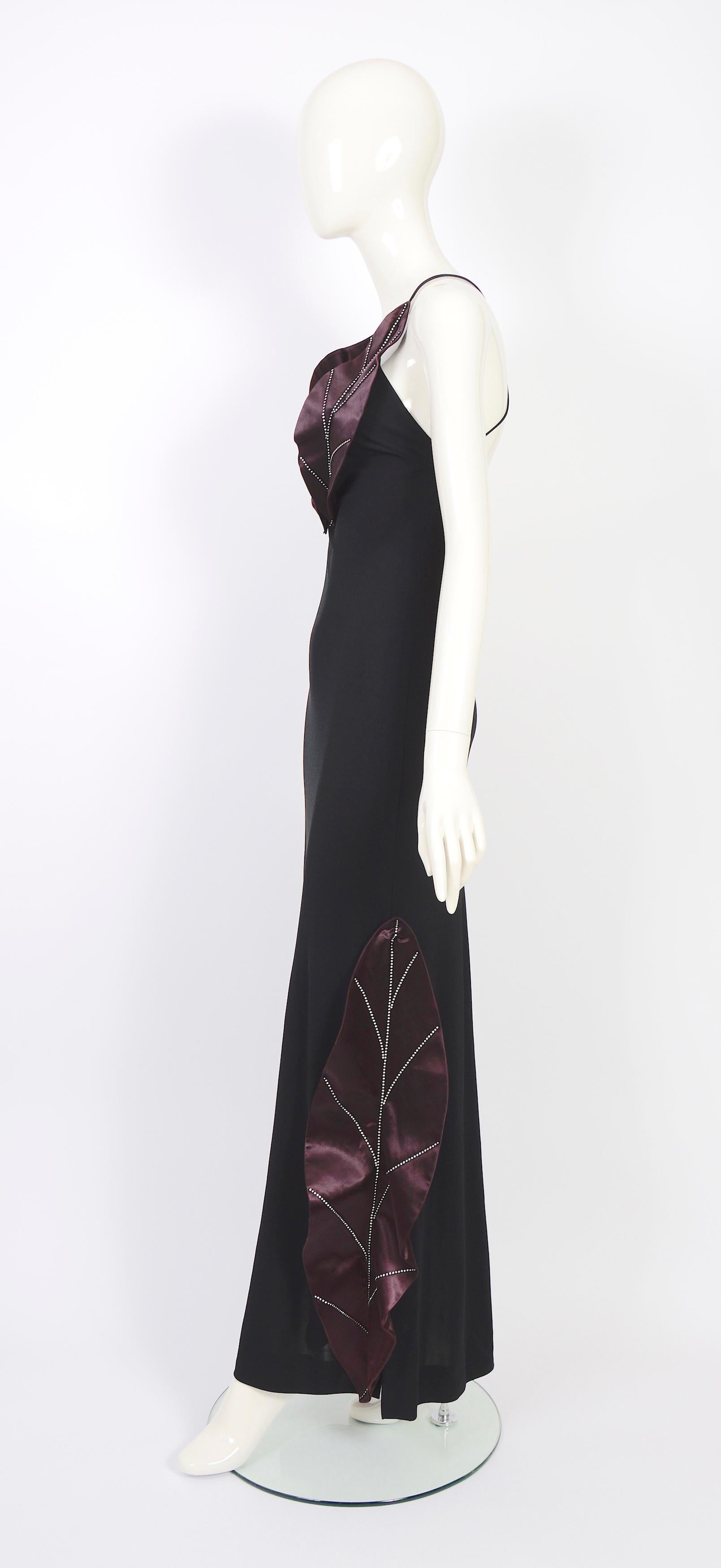 Loris Azzaro Couture 1970, robe en jersey de soie noir ornée de satin et de strass  Excellent état - En vente à Antwerp, BE