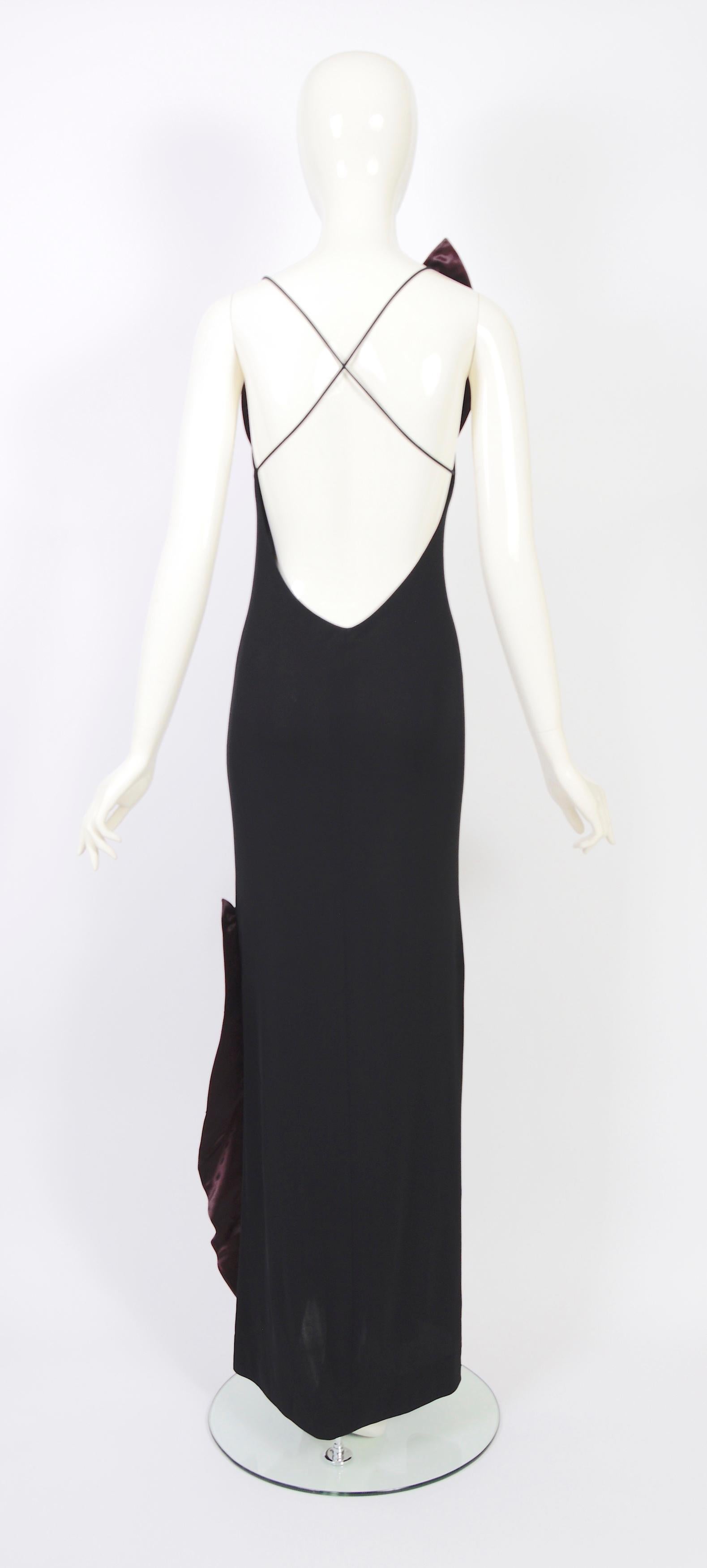 Loris Azzaro Couture 1970, robe en jersey de soie noir ornée de satin et de strass  en vente 1
