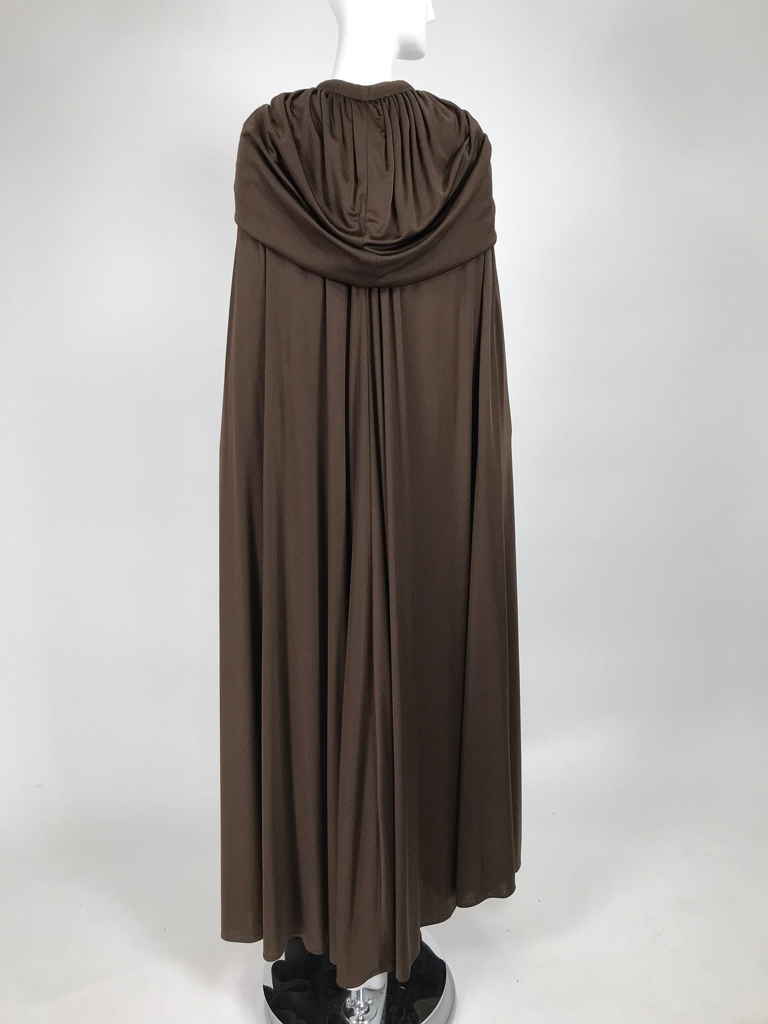 Loris Azzaro Couture Chocolate Brown Silky Jersey Full Length Hooded Cape 1970s In Good Condition For Sale In West Palm Beach, FL