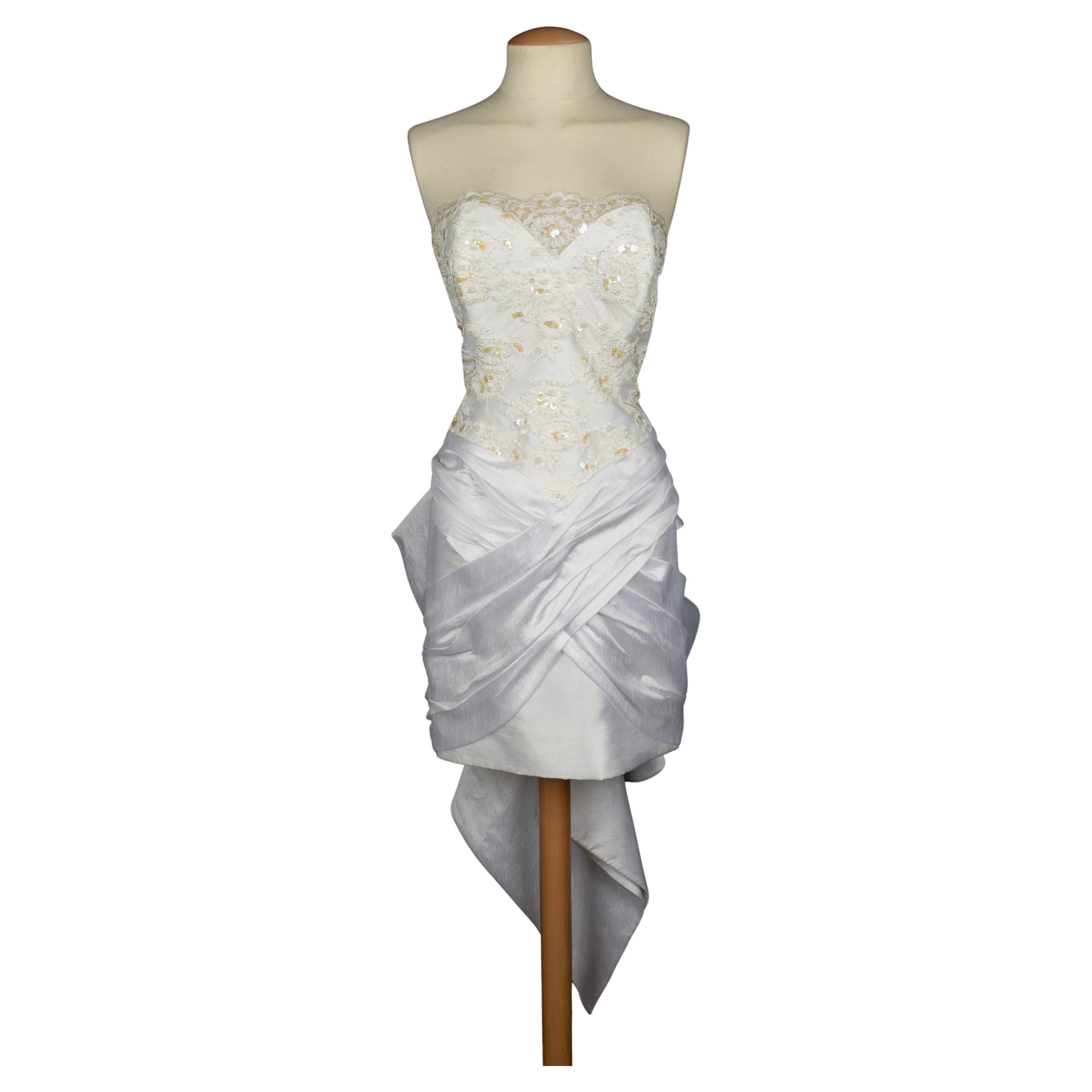 Robe Loris Azzaro en vente