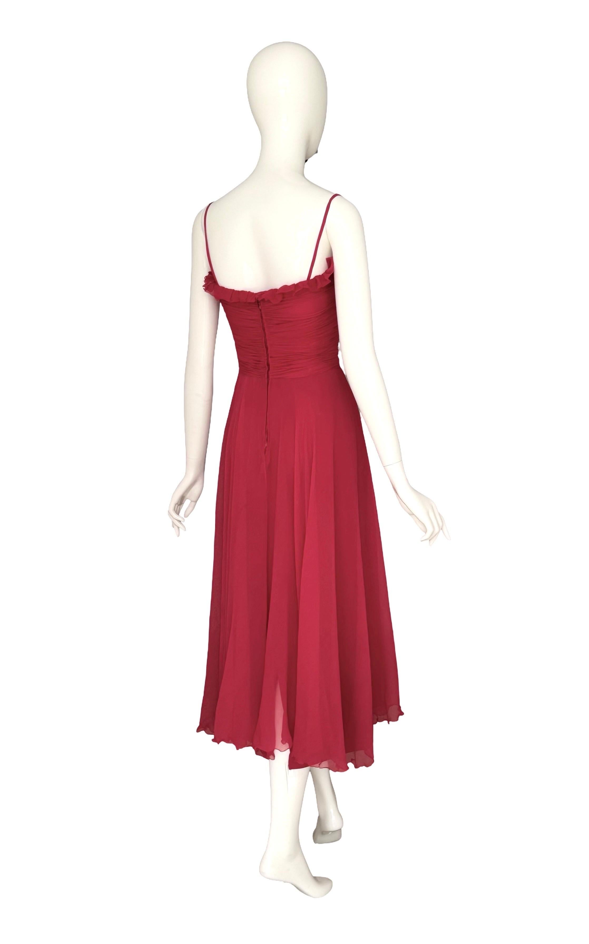 Loris Azzaro Paris Couture Circa 1973 Vintage Drapiertes rotes Chiffonkleid mit Mieder aus Chiffon im Zustand „Gut“ im Angebot in Antwerpen, Vlaams Gewest