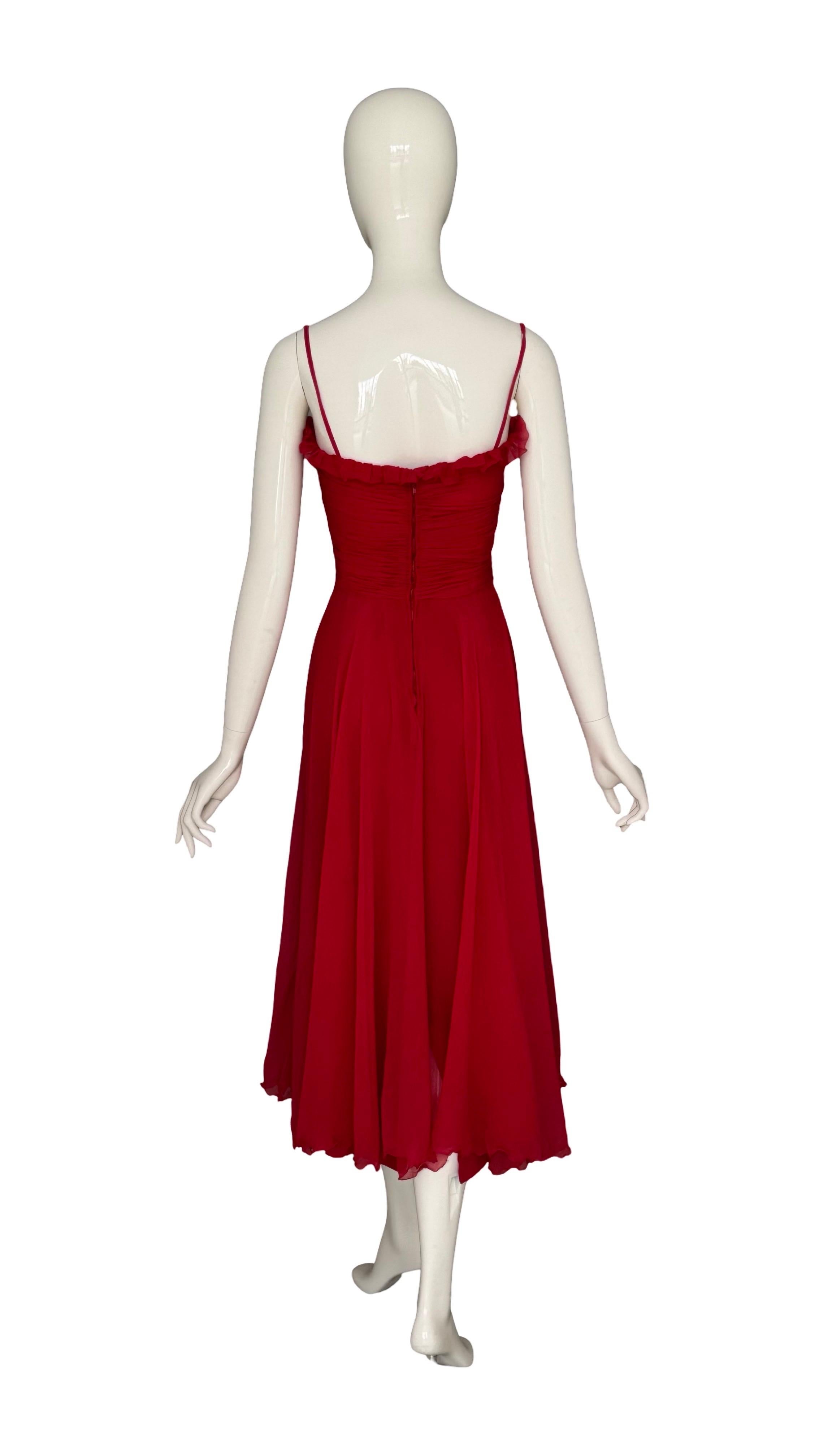 Loris Azzaro Paris Couture Circa 1973 Vintage Drapiertes rotes Chiffonkleid mit Mieder aus Chiffon Damen im Angebot