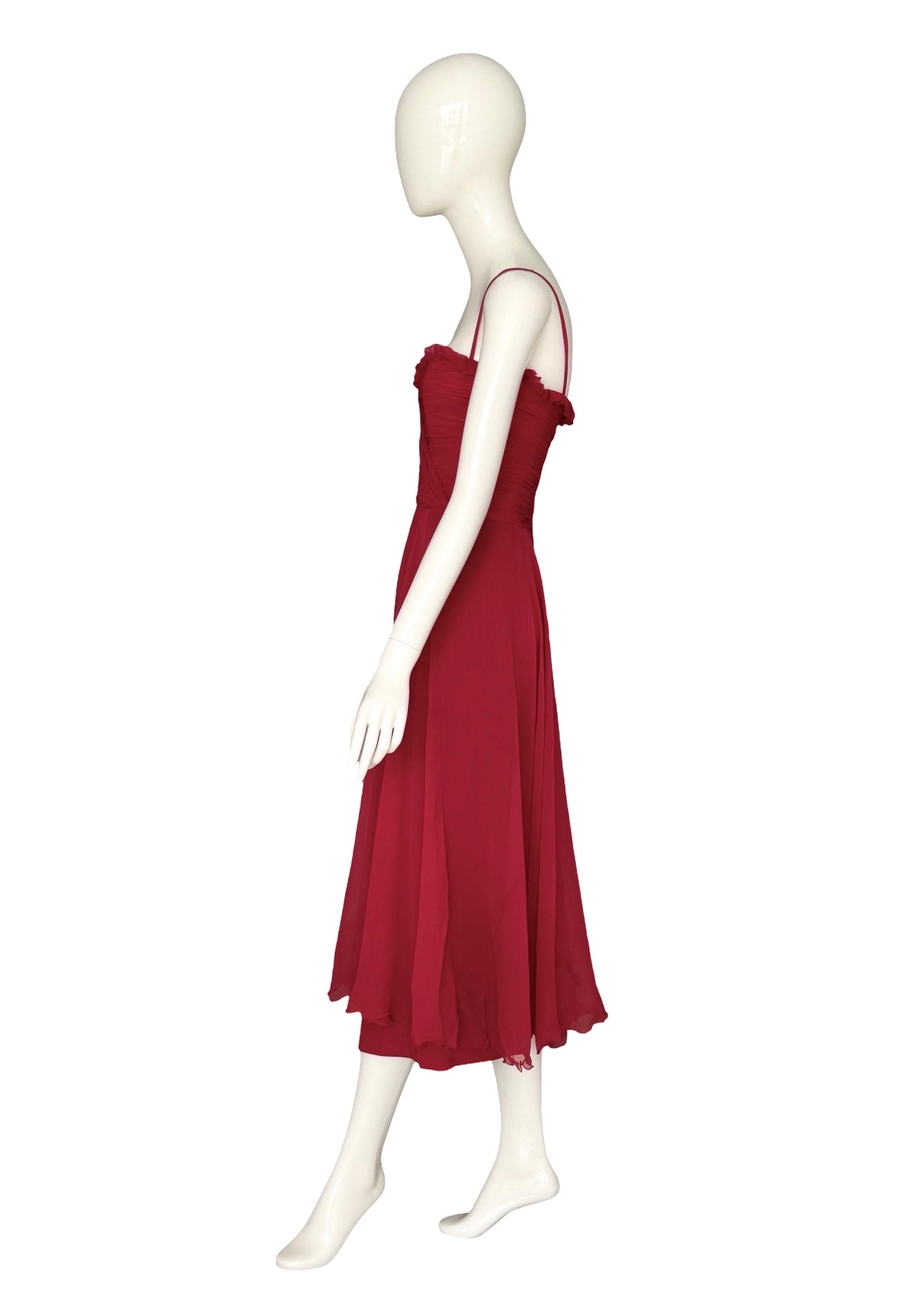 Loris Azzaro Paris Couture Circa 1973 Vintage Drapiertes rotes Chiffonkleid mit Mieder aus Chiffon im Angebot 1