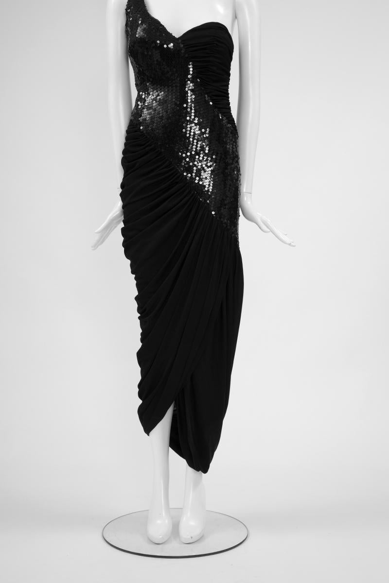 Noir Loris Azzaro - Robe de soirée asymétrique à sequins  en vente