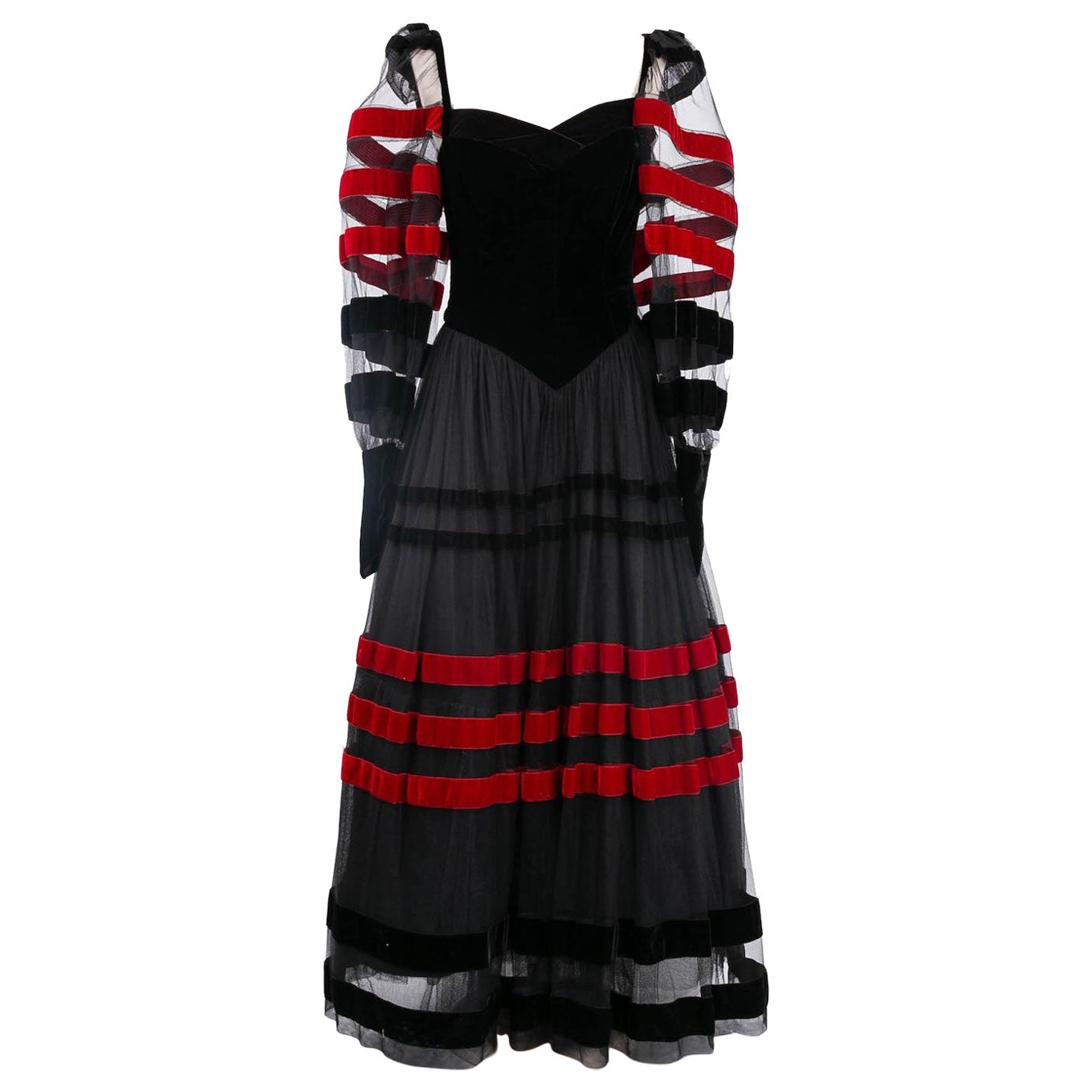 Vestito in velluto e tulle di Loris Azzaro