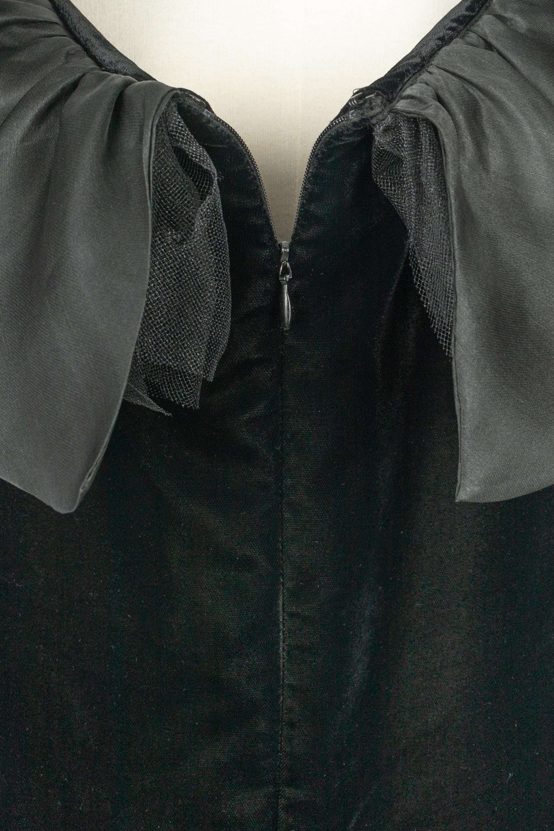 Abito in velluto di Loris Azzaro in vendita 3