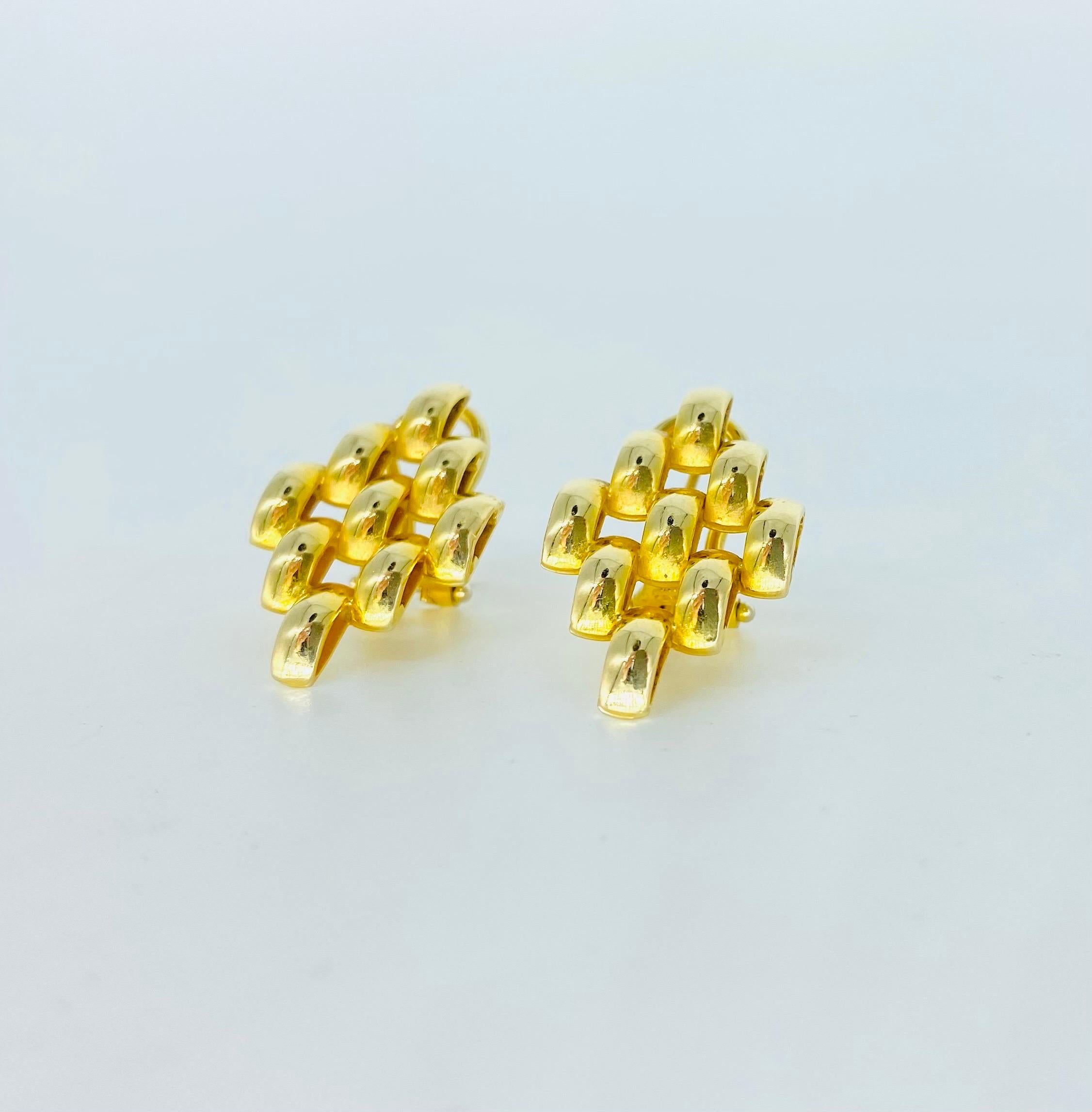 Loro Italian 14k Gold Abstract Design Clip Earrings  In Excellent Condition For Sale In Miami, FL