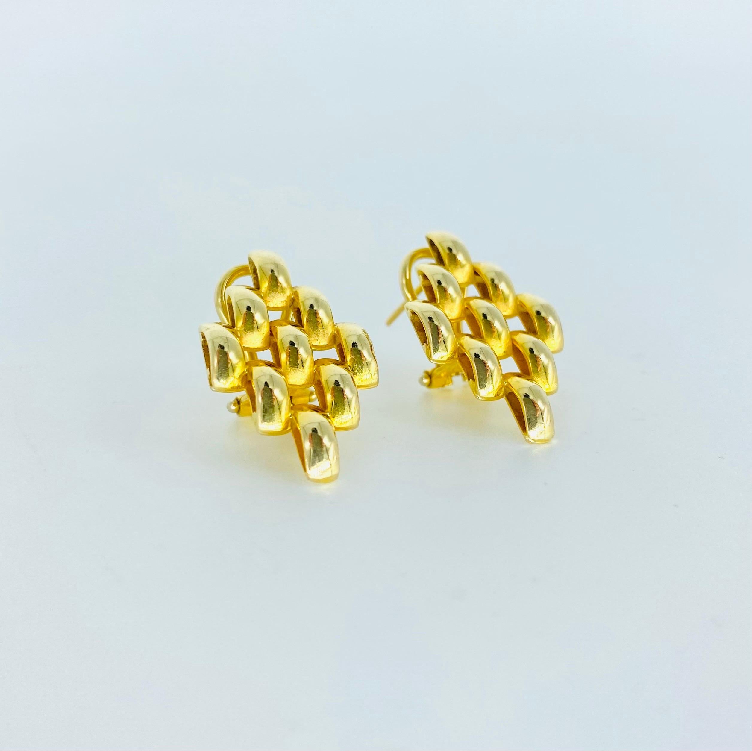 Women's Loro Italian 14k Gold Abstract Design Clip Earrings  For Sale