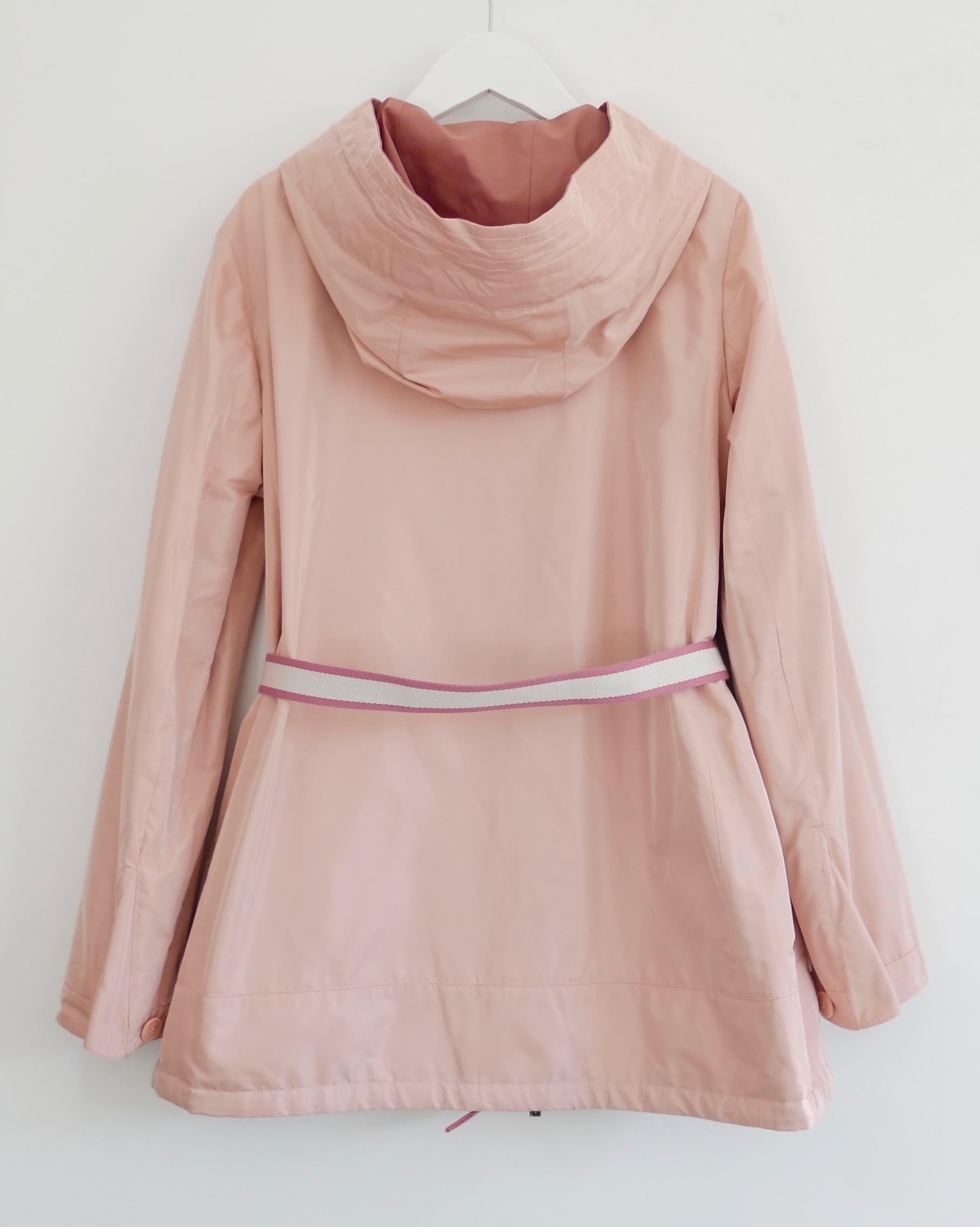 Gorgeous Loro Piana Ashton Reversible anorak jacket in colourway Antique Pink/Light Rose. Bought for $3970 and new with tags/spare buttons. Fully reversible, it is a soft polyester/silk on one side and a glossy, coated polyester on the other. Has a