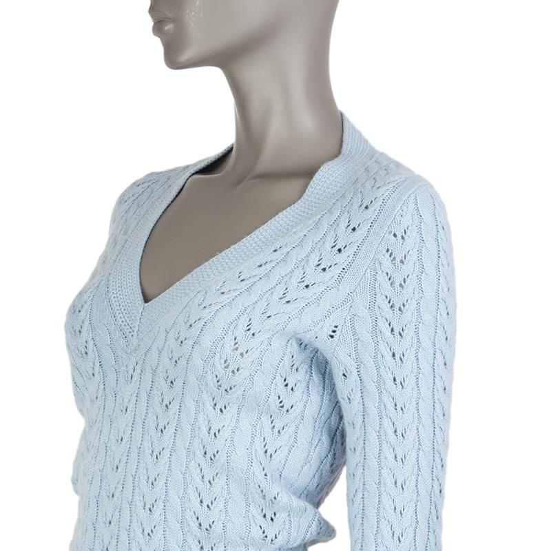 Loro Piana cable-knit v-neck sweater in baby blue baby cashmere (100%). Has been worn and is in excellent condition.

Tag Size 42
Size M
Shoulder Width 35cm (13.7in)
Bust 86cm (33.5in) to 96cm (37.4in)
Waist 68cm (26.5in) to 80cm (31.2in)
Hips 80cm