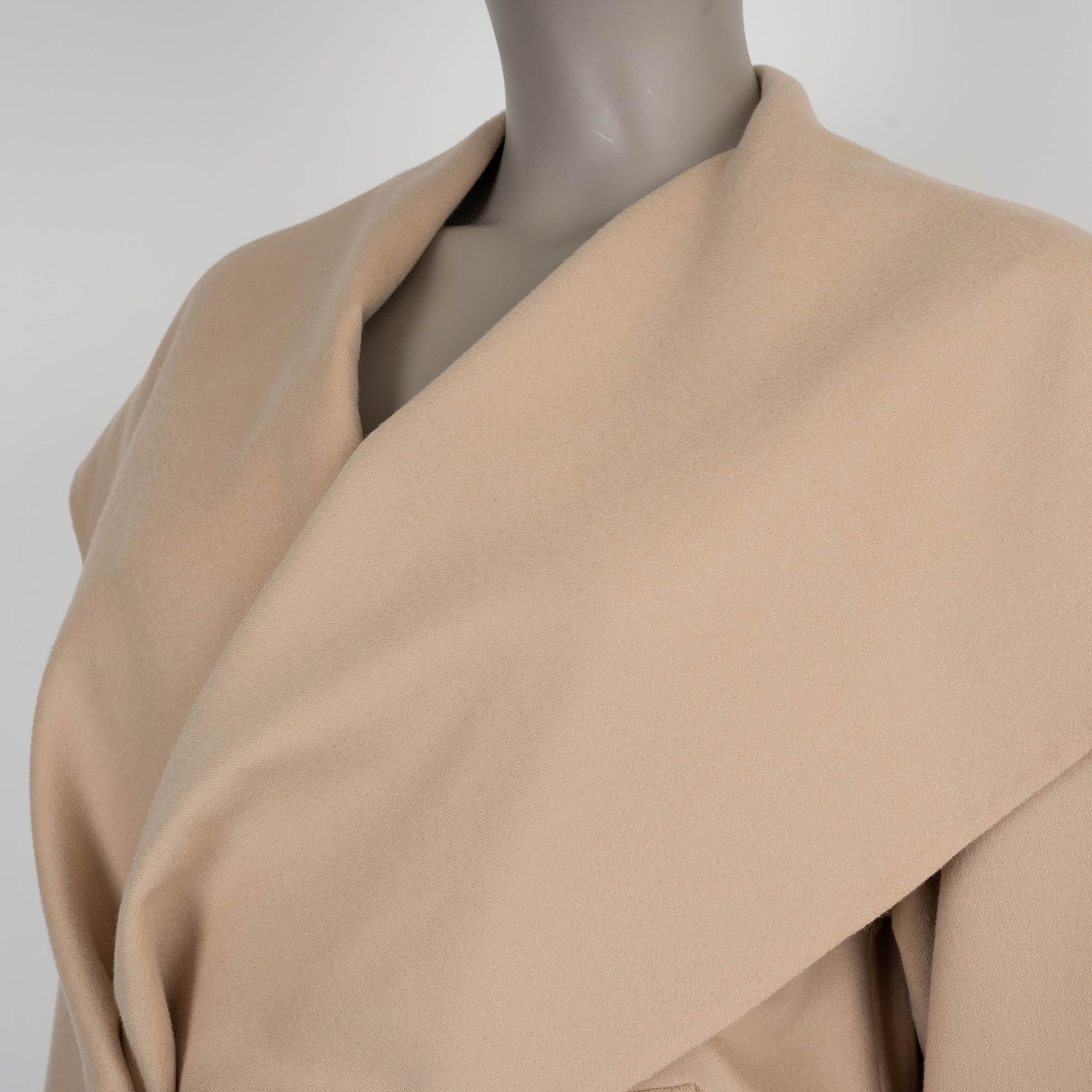 Donna Loro Piana, giacca con cintura 2024 in cashmere beige S in vendita