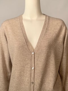 Jersey de cachemira beige de Loro Piana