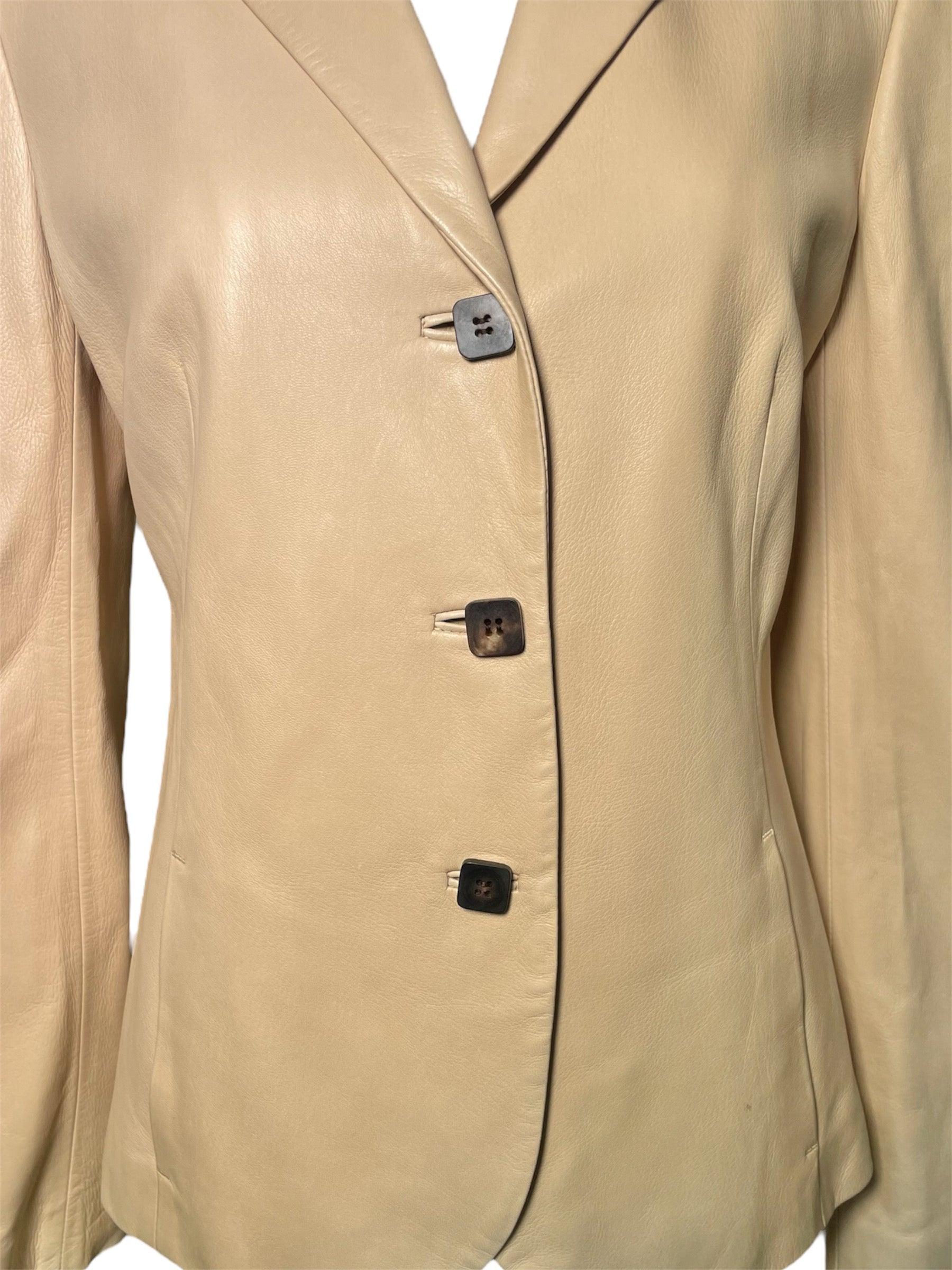Blazer en cuir beige de Loro Piana, années 2000 Bon état - En vente à Los Angeles, CA