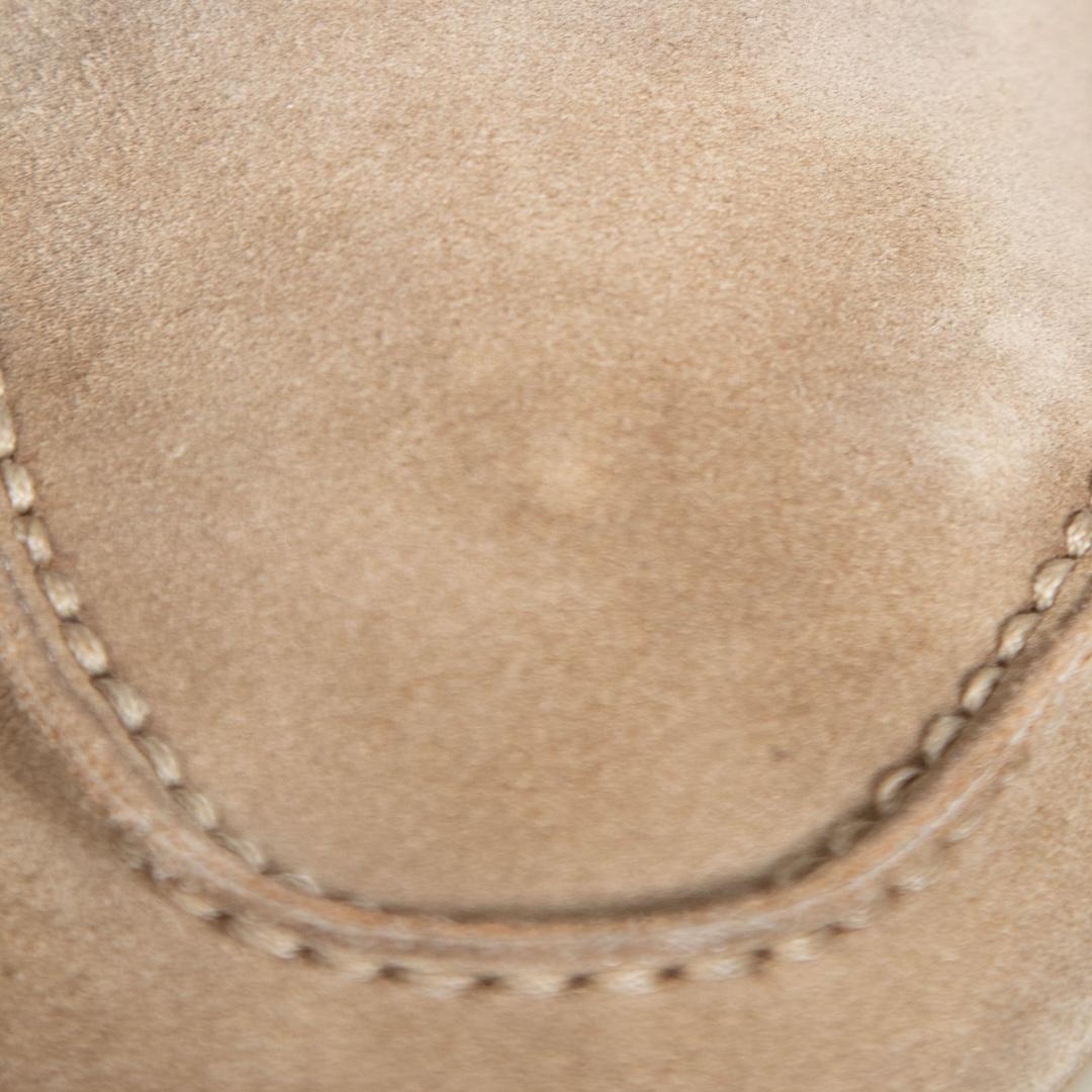 Donna Loro Piana, mocassini estivi in pelle scamosciata beige, taglia IT 42 in vendita