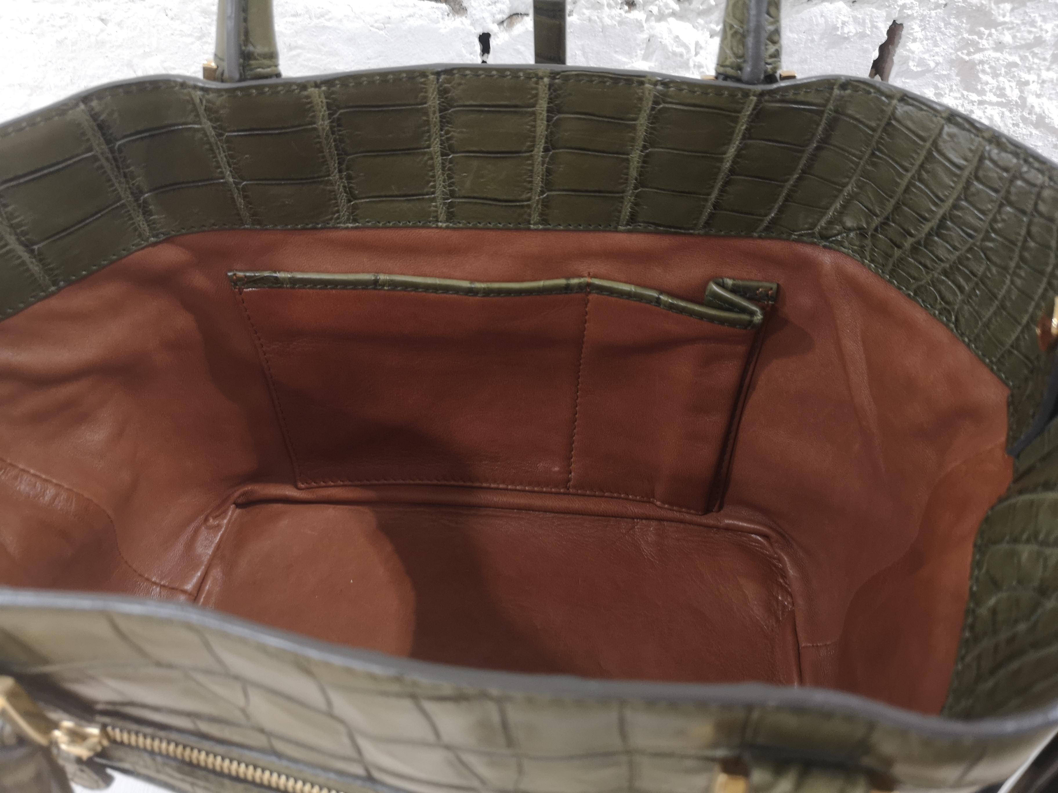 Women's Loro Piana Bellevue military green croco Tote Bag For Sale