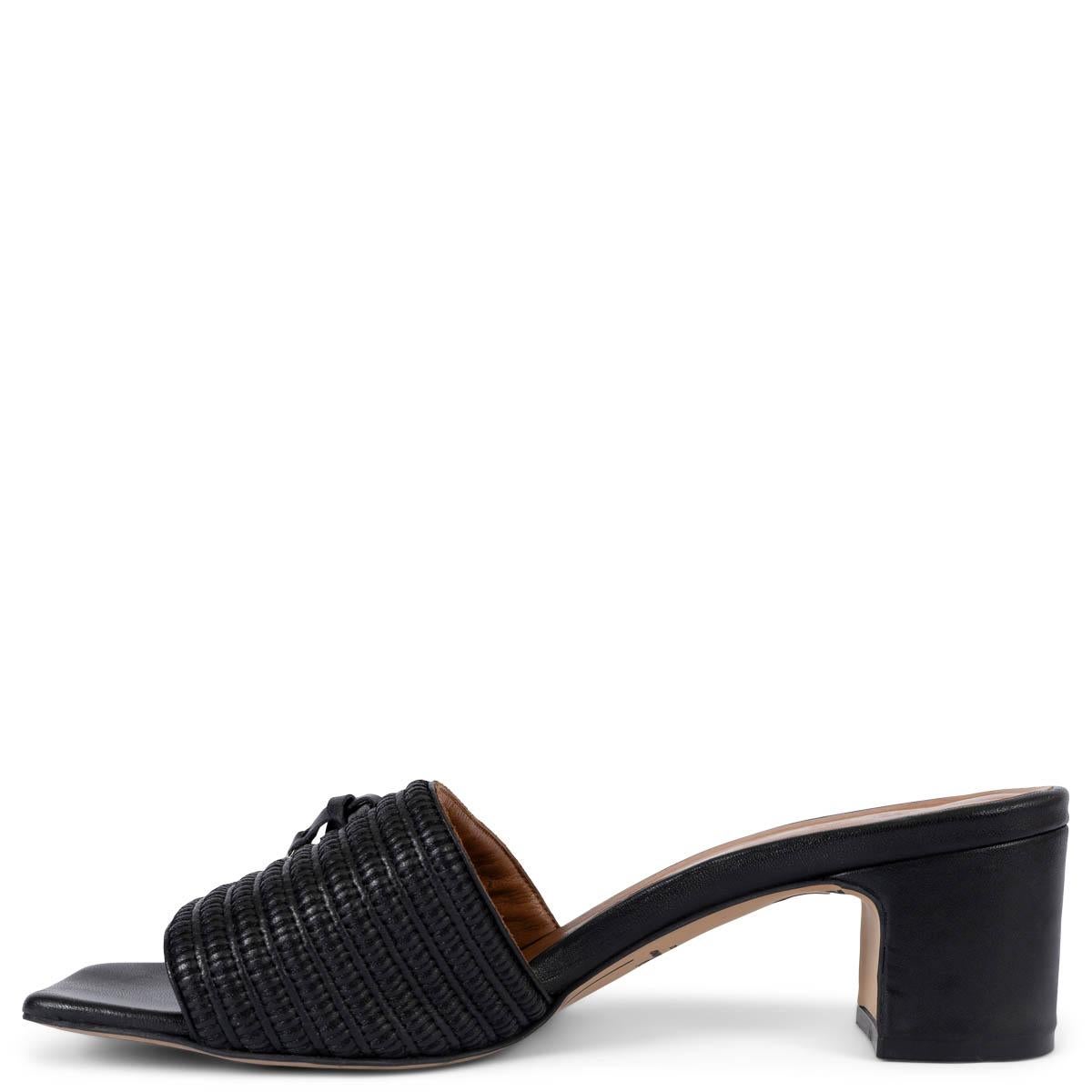 LORO PIANA black leather & raffia SUMMER WALK Mule Sandals Shoes 41 fit 40 In Excellent Condition In Zürich, CH