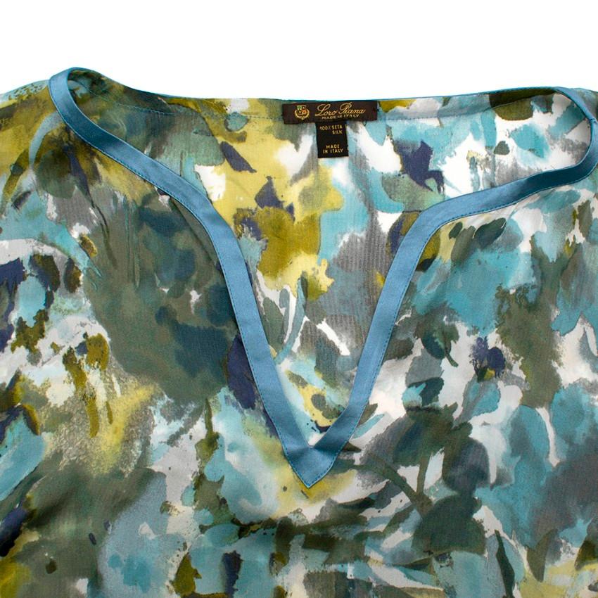 Loro Piana Blue & Green Watercolour Floral Print Blouse - Size Estimated M In New Condition For Sale In London, GB