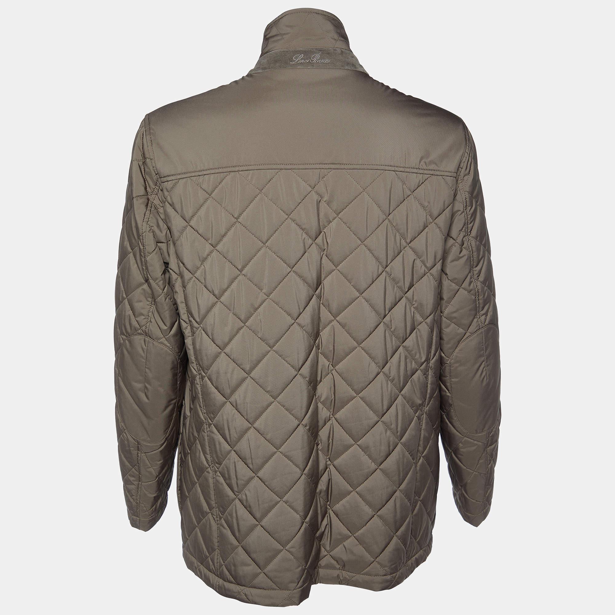 How fabulous does this designer jacket look! It is made of fine materials and features long sleeves. Pair it with pants and sneakers for a cool look.

Includes: Hanger