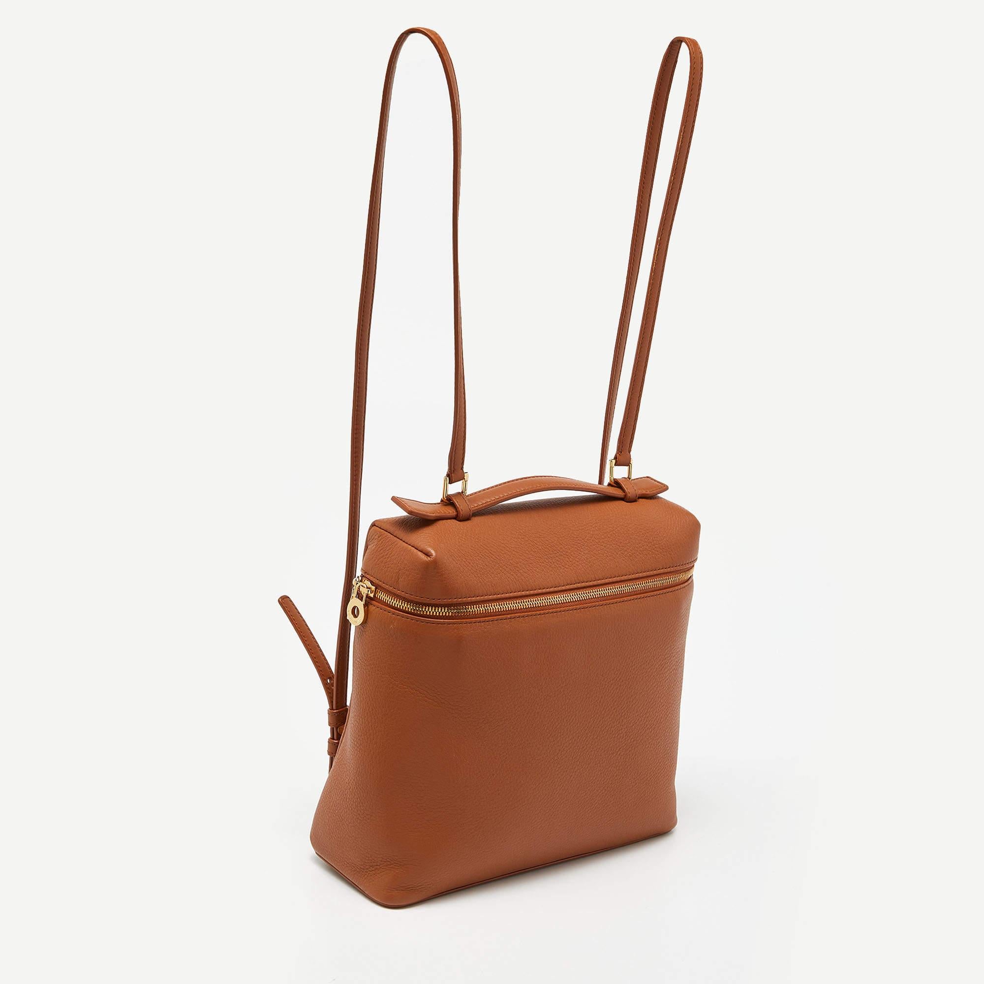 Loro Piana Brown Leather Extra Pocket L23 Backpack In Excellent Condition In Dubai, Al Qouz 2