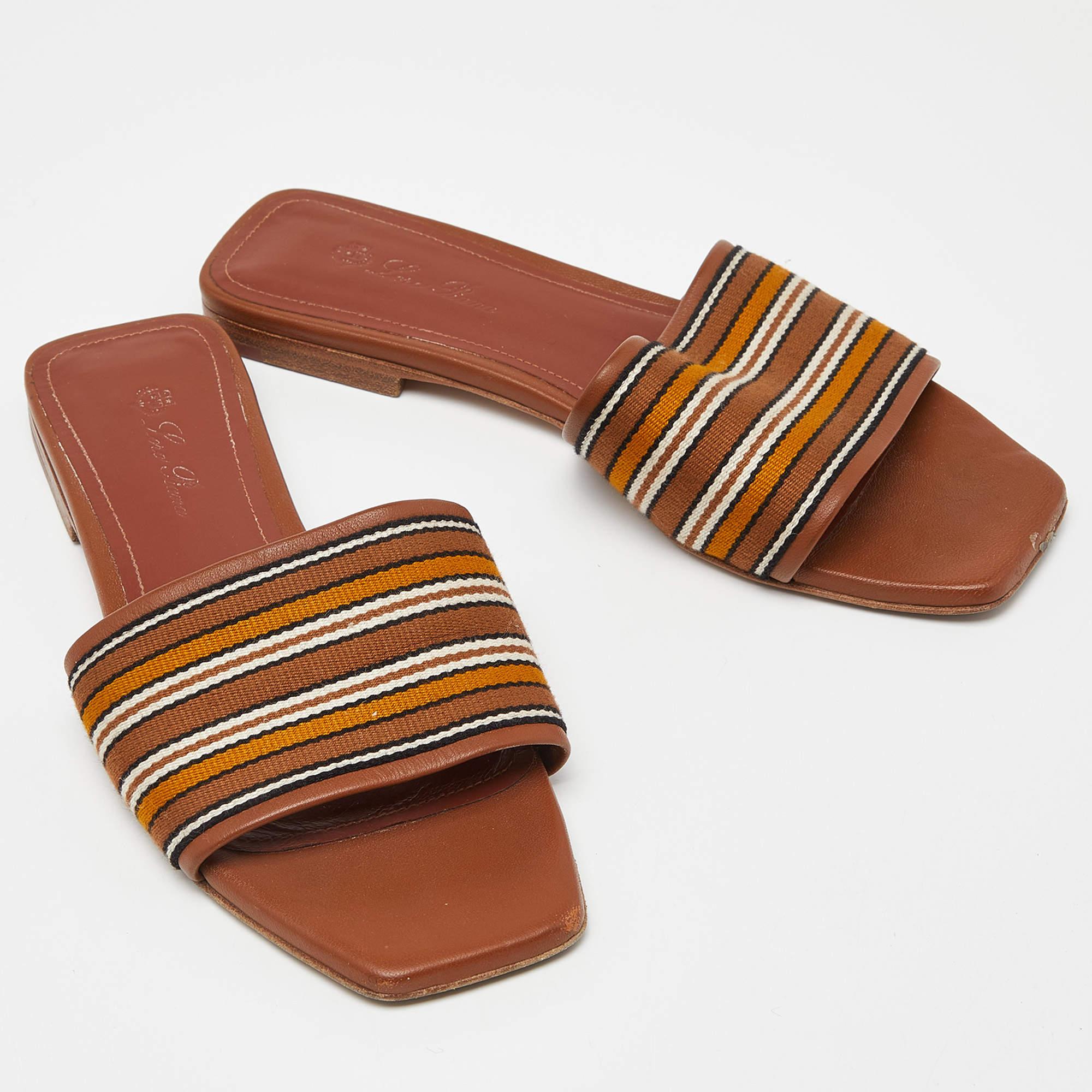 Loro Piana Brown Leder Flache Slides Größe 36 im Zustand „Relativ gut“ im Angebot in Dubai, Al Qouz 2