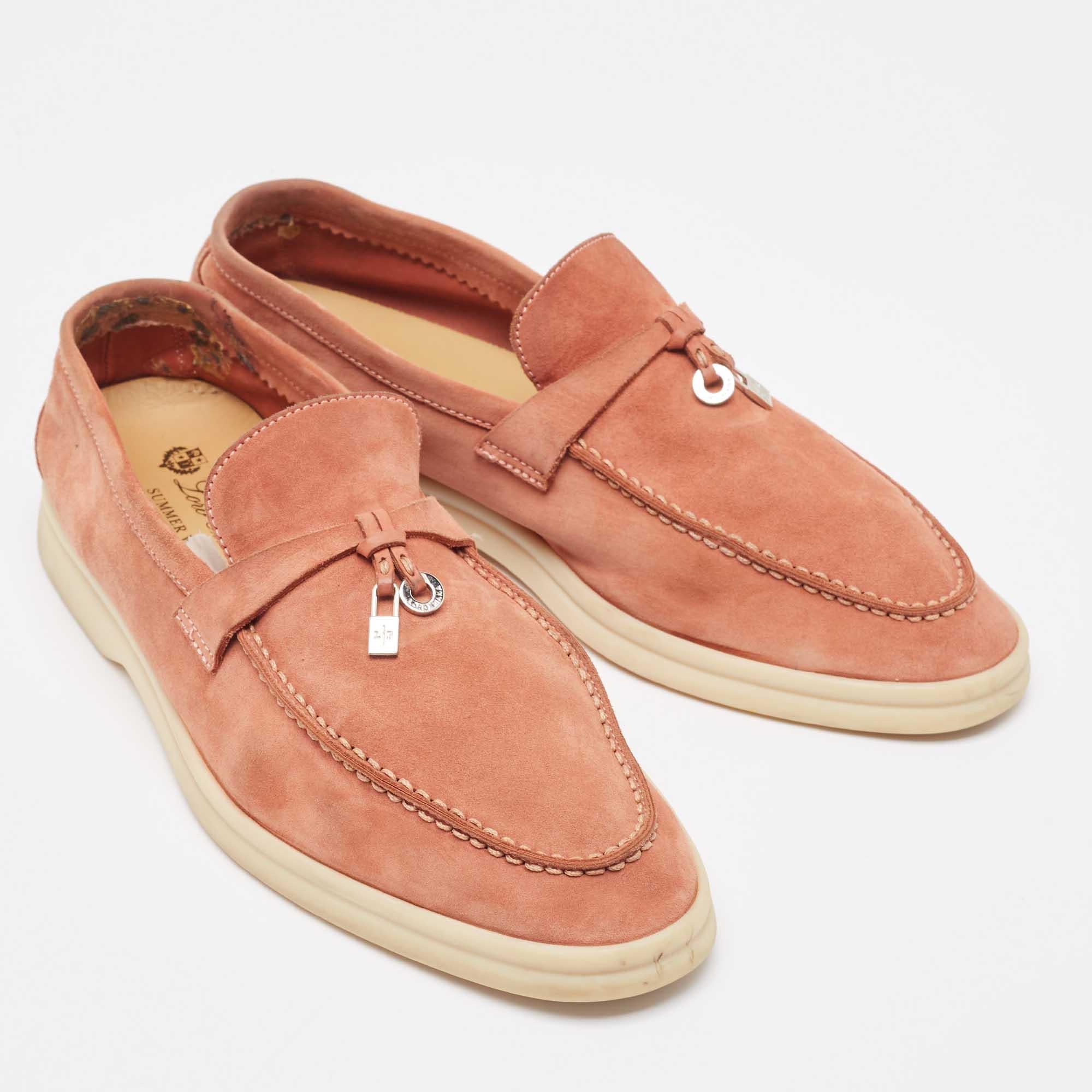 Loro Piana Brown Suede Summer Charms Walk Loafers Size 39.5 In Good Condition In Dubai, Al Qouz 2