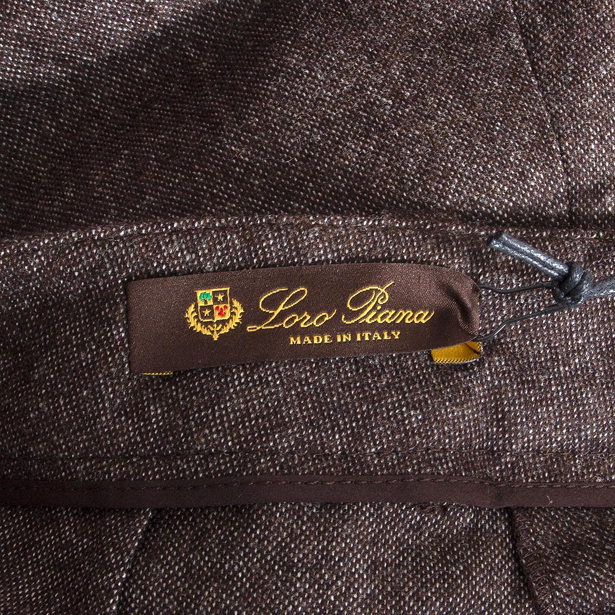LORO PIANA brown wool & cashmere TWEED TAPERED Pants 42 M In Excellent Condition For Sale In Zürich, CH