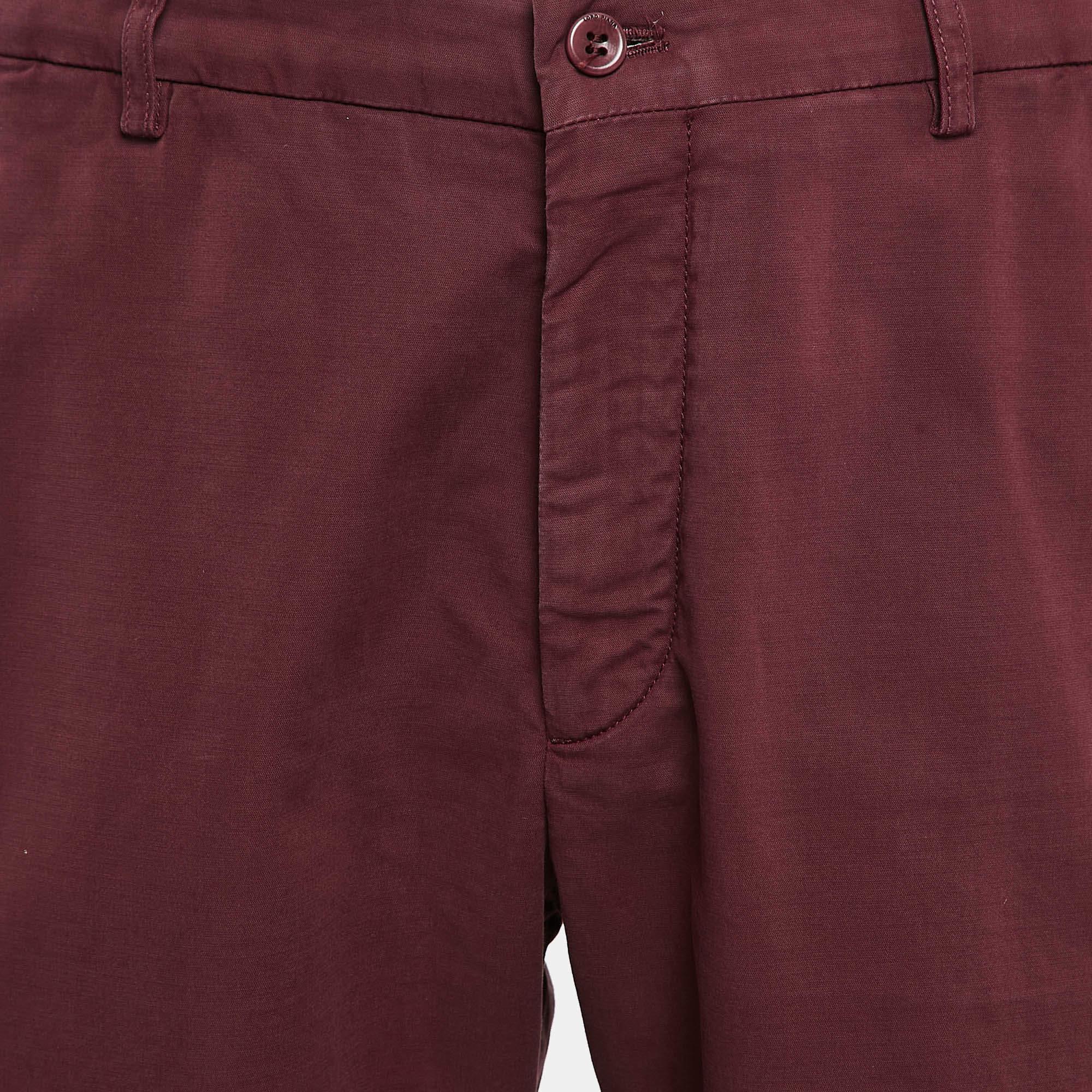 Loro Piana Pantalones cortos chinos de algodón burdeos XXL Marrón en venta