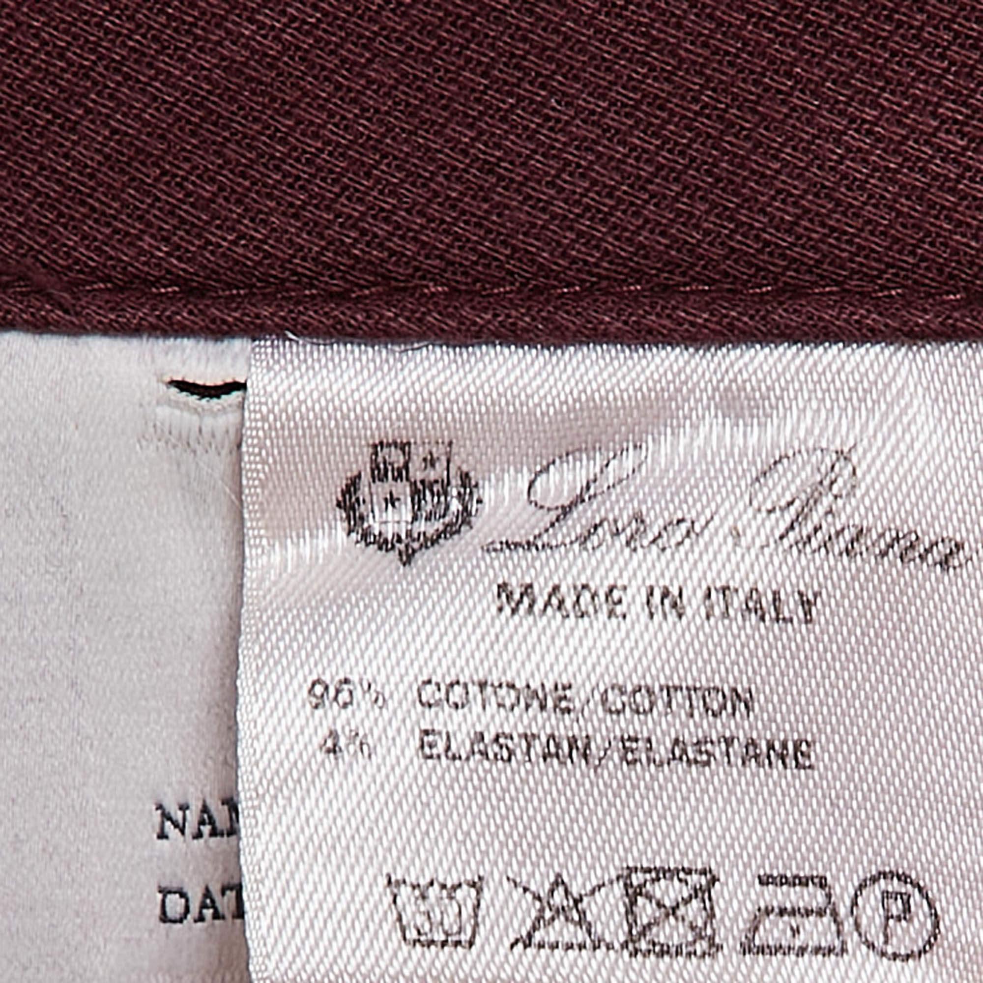 Loro Piana Pantalones cortos chinos de algodón burdeos XXL en venta 1