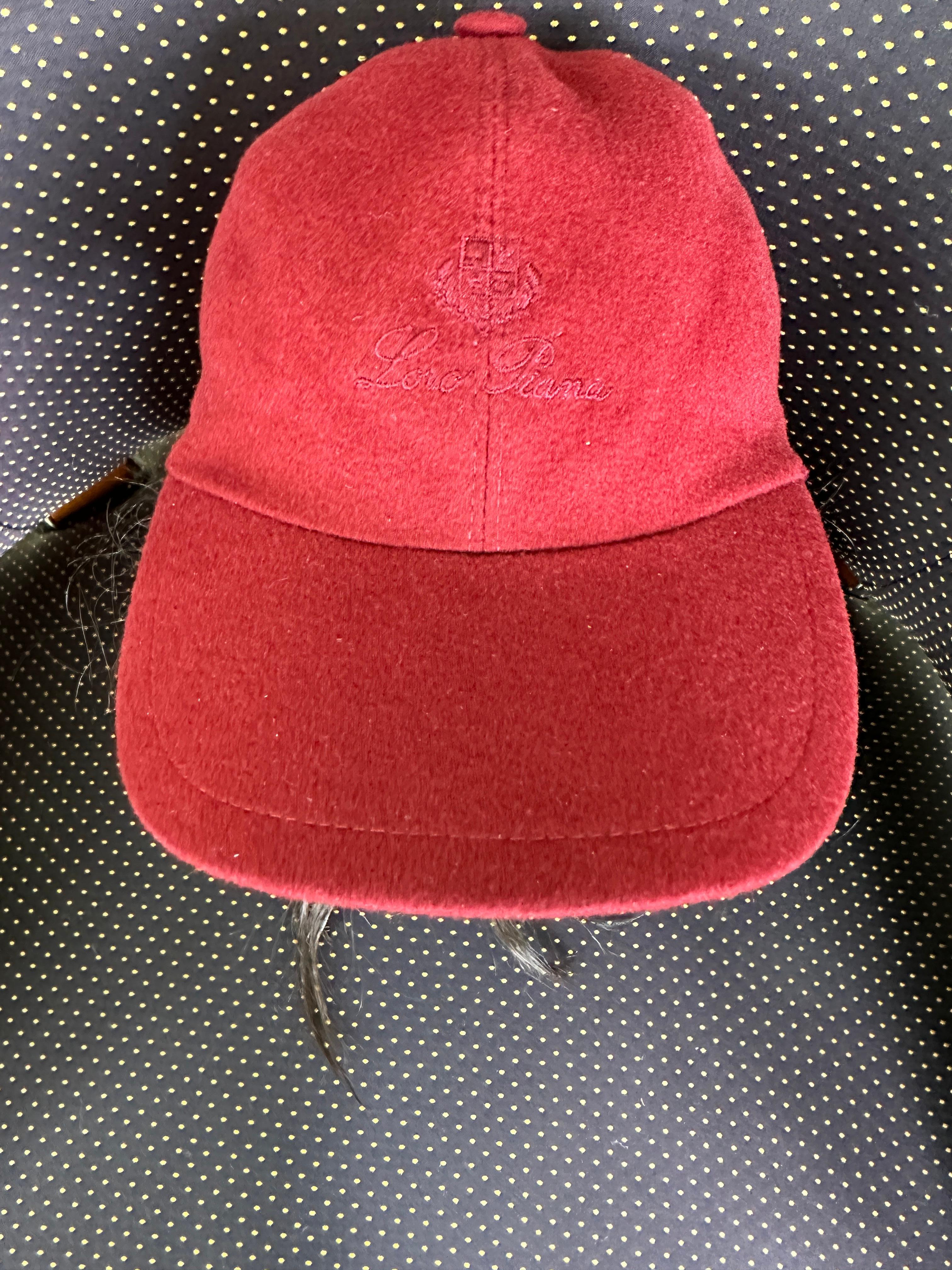 Loro Piana Cashmere Storm System Baseball Hat in Hard to Find Red
 Size Small
Excellent pre owned condition, looks unworn to me.
I purchased too quickly , was excited to find in red, and didn't read the description, it's a Size Small, and I wear