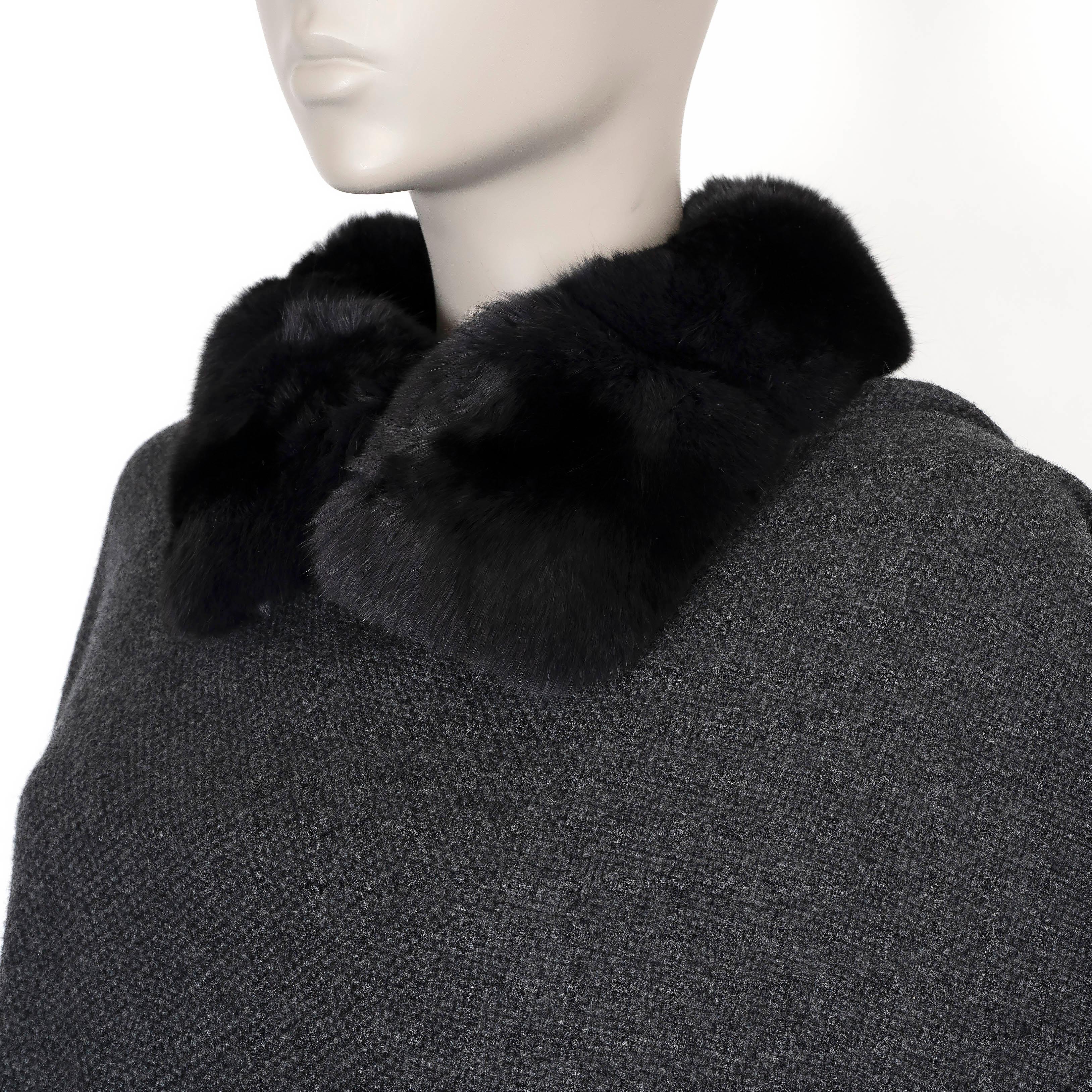 Women's LORO PIANA charcoal grey cashmere FUR TRIM KNIT Cape Jacket M For Sale