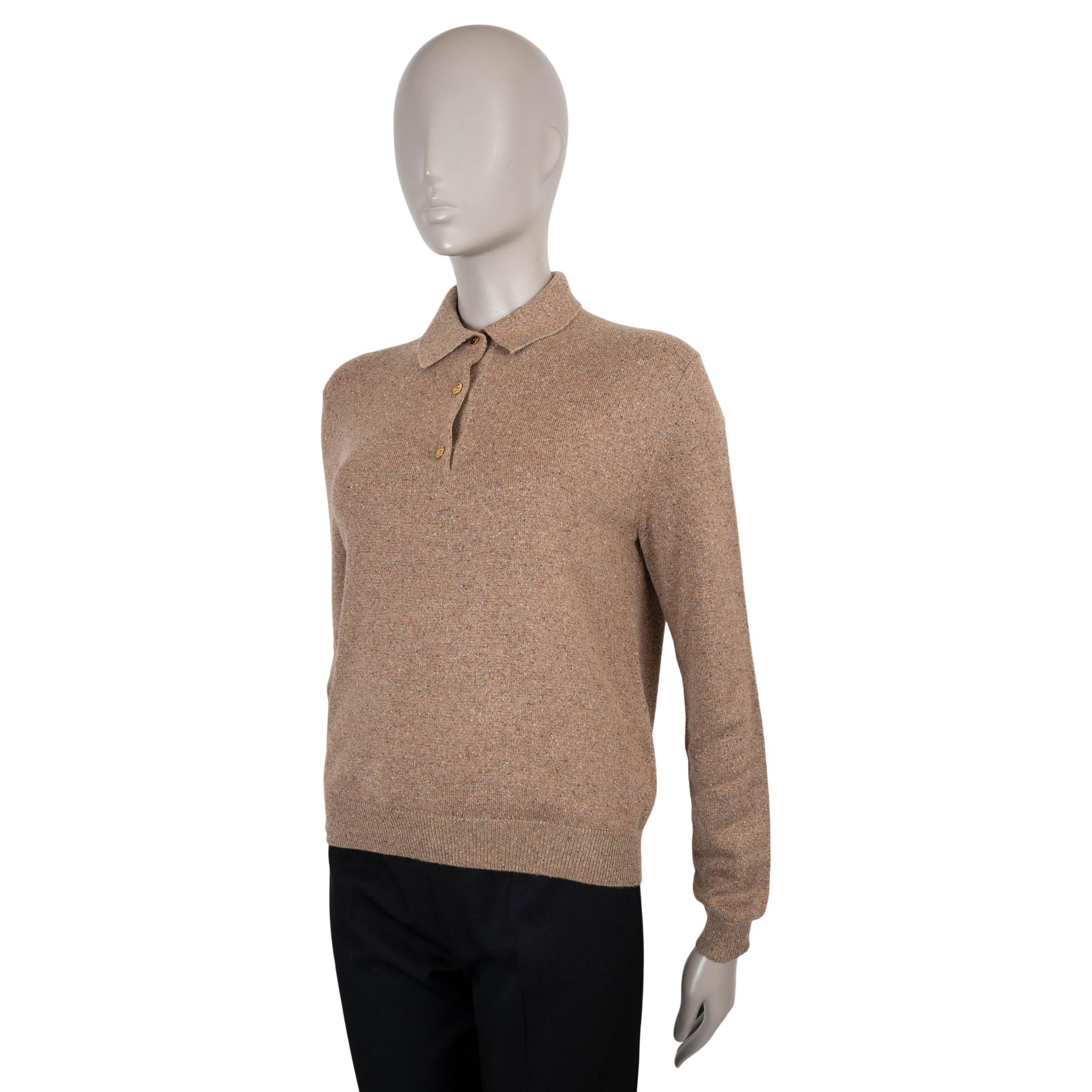 Dieser 100% authentische Loro Piana Colonno Polopullover ist aus rustikaler Seide (zimtbraun) gefertigt. Es zeichnet sich durch eine entspannte Silhouette aus, die mühelos fällt, einen klassischen Polokragen und raffinierte Rippstrickbündchen. Die