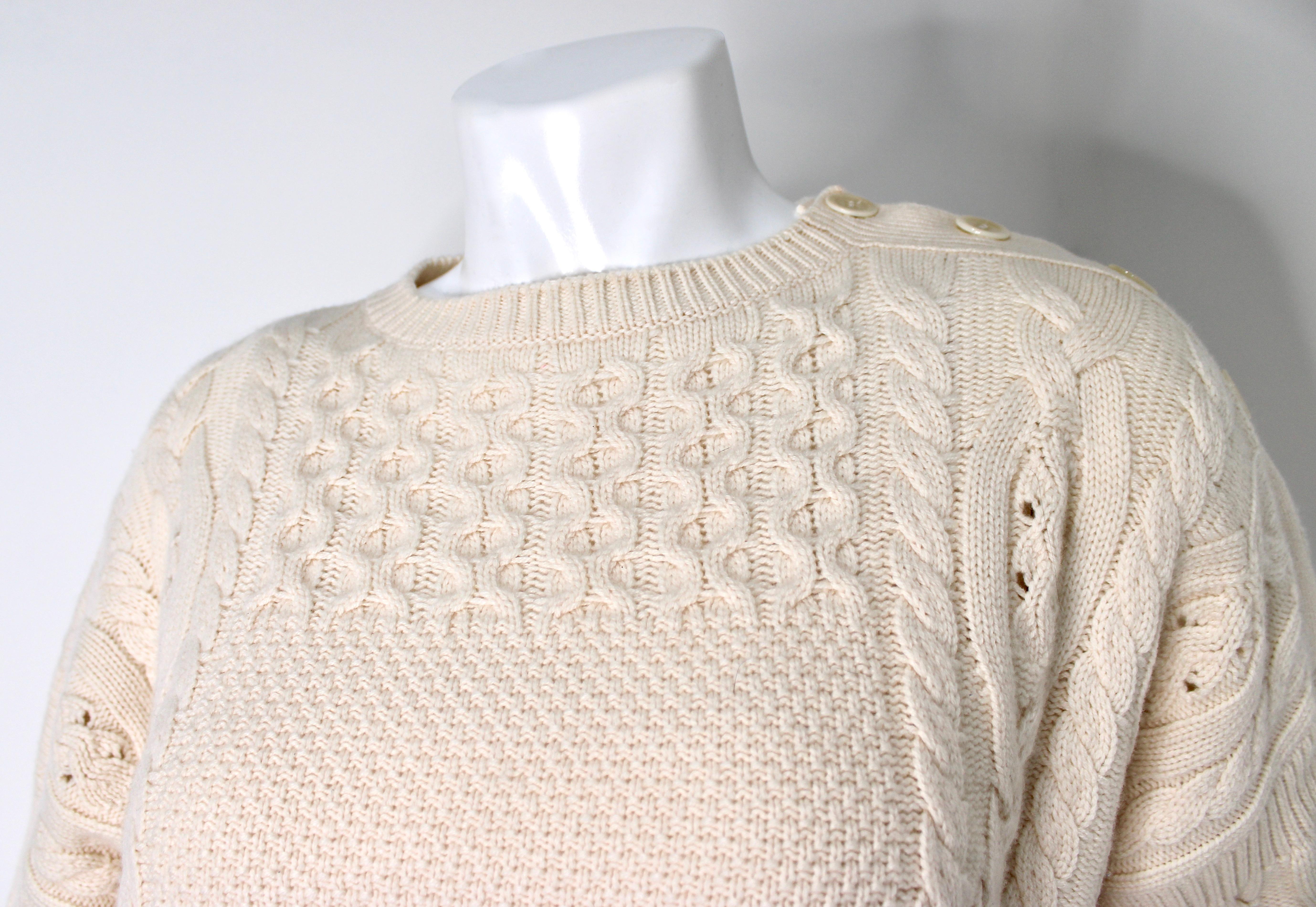 Beige Loro Piana Pull en cachemire crème à mailles torsadées en vente