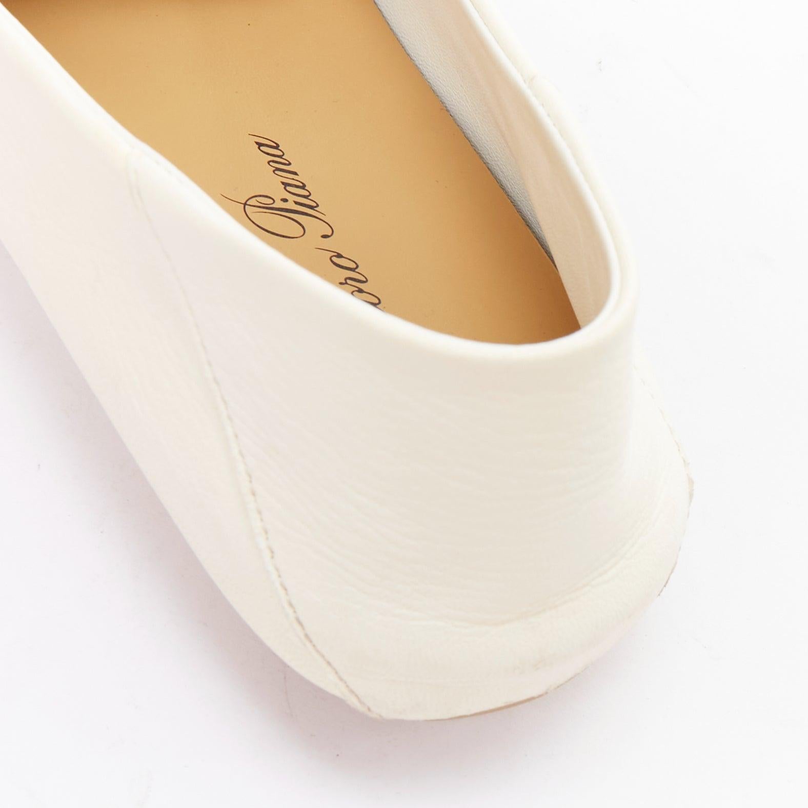LORO PIANA Dot Sole Walk cream leather tassel mocassins driver loafer EU36.5 For Sale 3