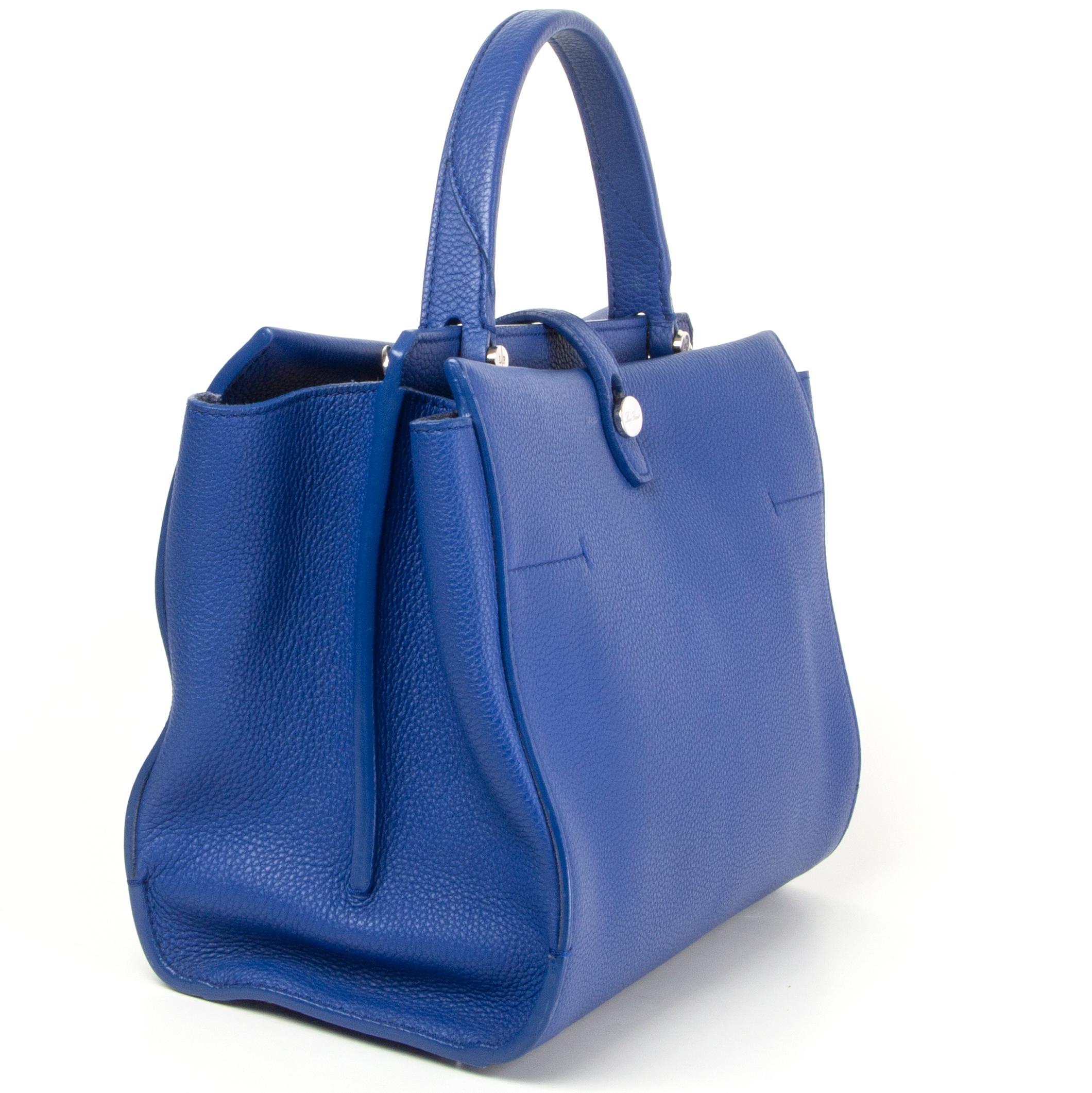 LORO PIANA electric blue leather MEDIUM CLUISEE G ODESSA Shoulder Bag In Excellent Condition For Sale In Zürich, CH