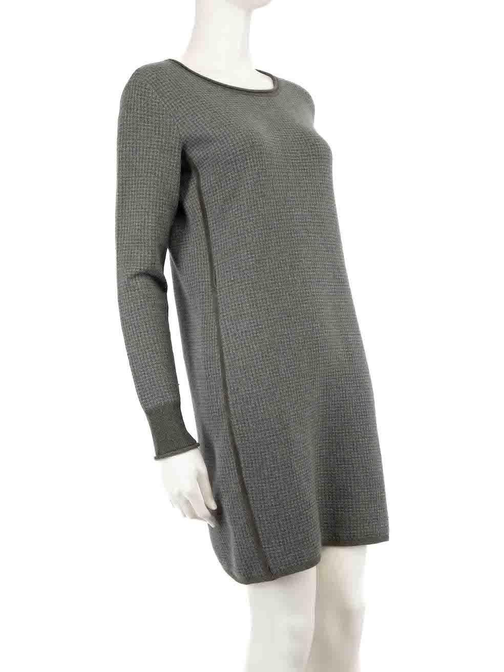 CONDITION is Very good. Minimal wear to dress is evident. Minimal wear to the knit composition with some light pilling seen under the arms. The belt-tie is also missing on this used Loro Piana designer resale item.
 
 
 
 Details
 
 
 Grey
 
