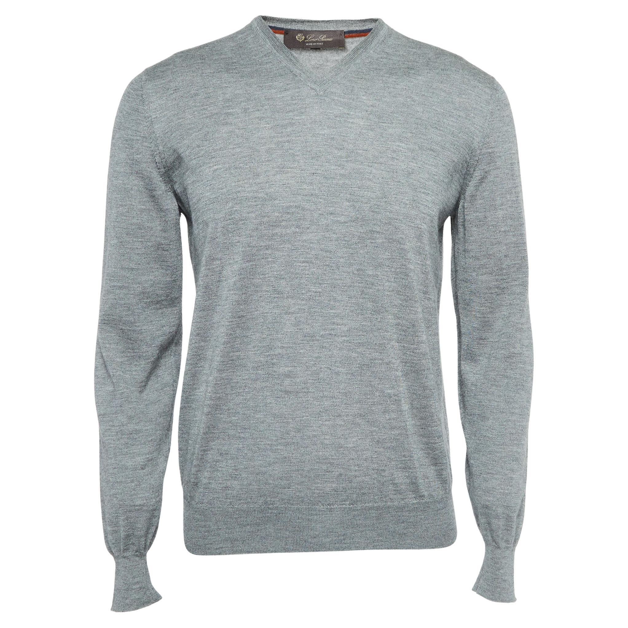 Loro Piana Grey Cashmere V-Neck Sweater M For Sale