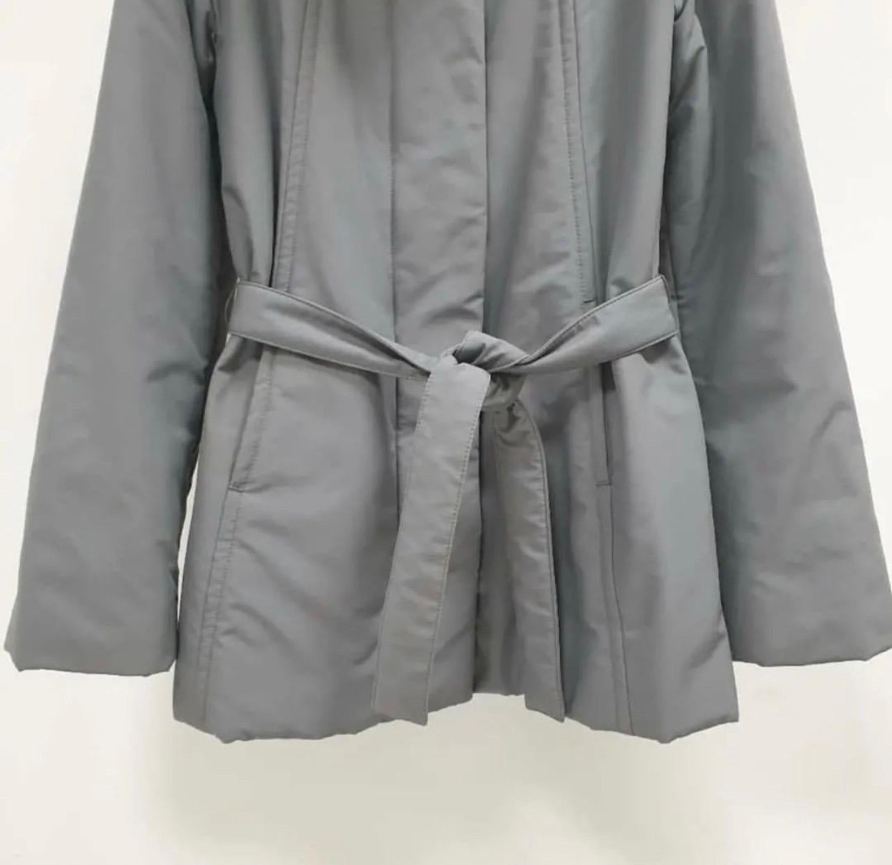 Donna Loro Piana giacca grigia Coates Sz.42/S in vendita